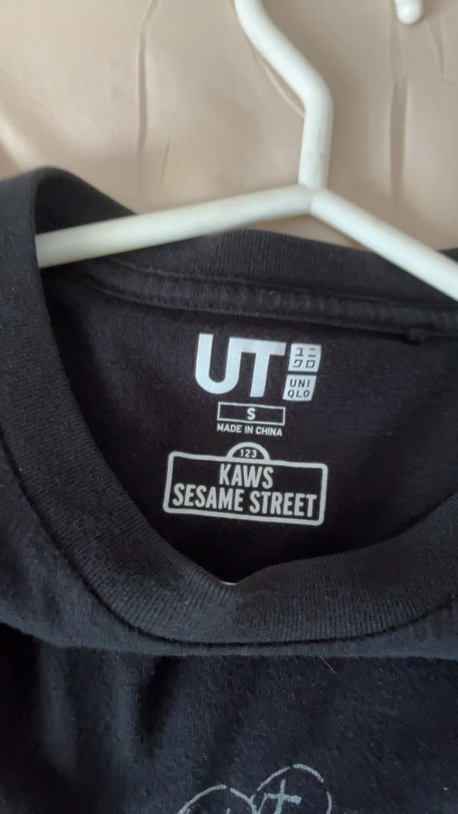 Kaws Kaws Sesame Street tee Size US S / EU 44-46 / 1 - 2 Thumbnail