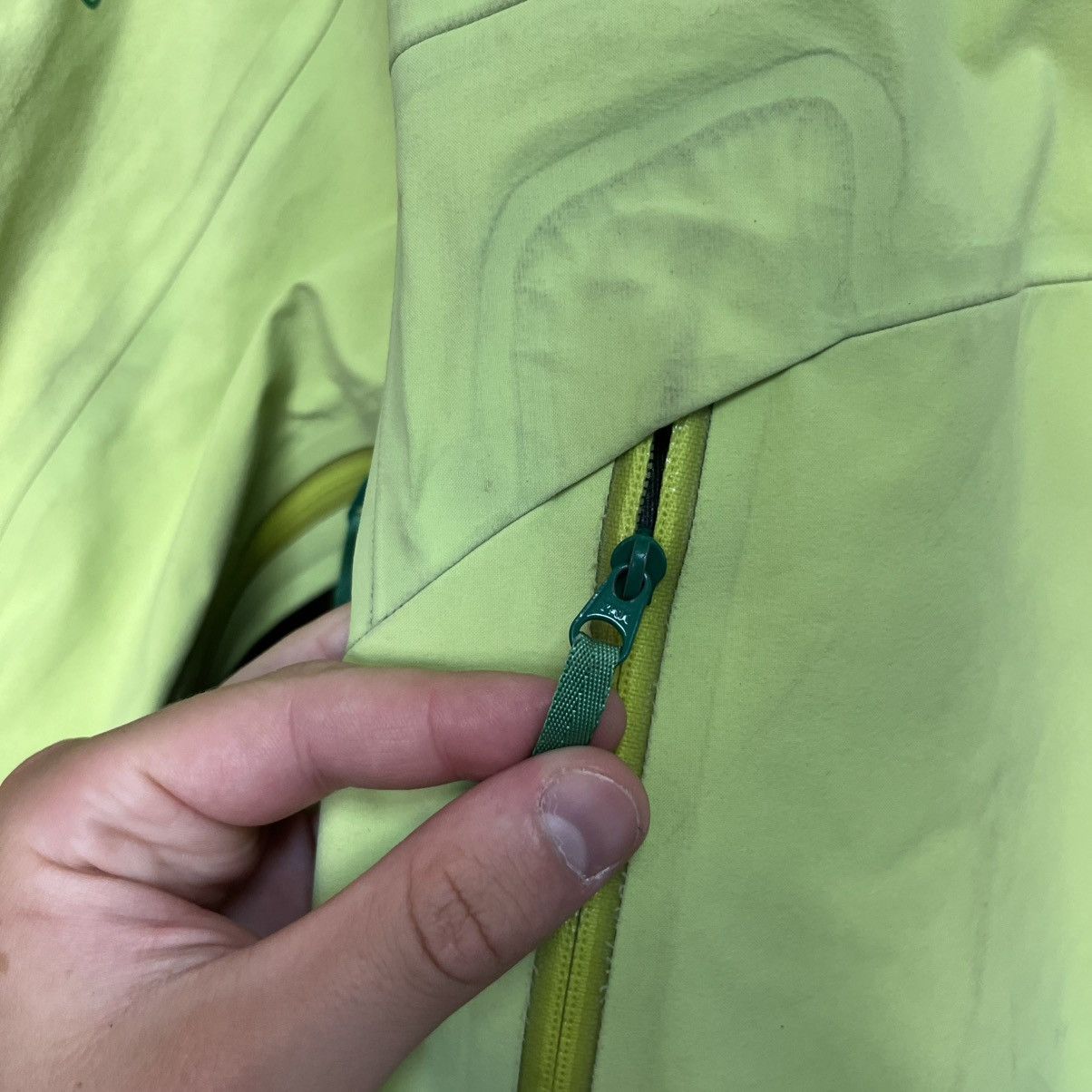 Arc'teryx Vintage Arc’teryx Gore Tex Recco Jacket Size US S / EU 44-46 / 1 - 11 Thumbnail