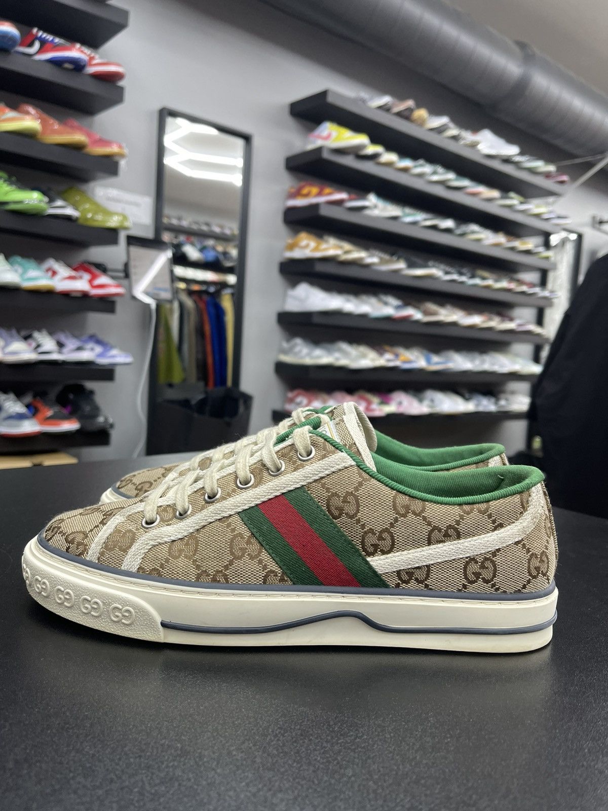 Gucci Size 38.5G/8.5 - Gucci Low Top Tennis 1977 Sneakers Size US 8.5 / IT 38.5 - 1 Thumbnail