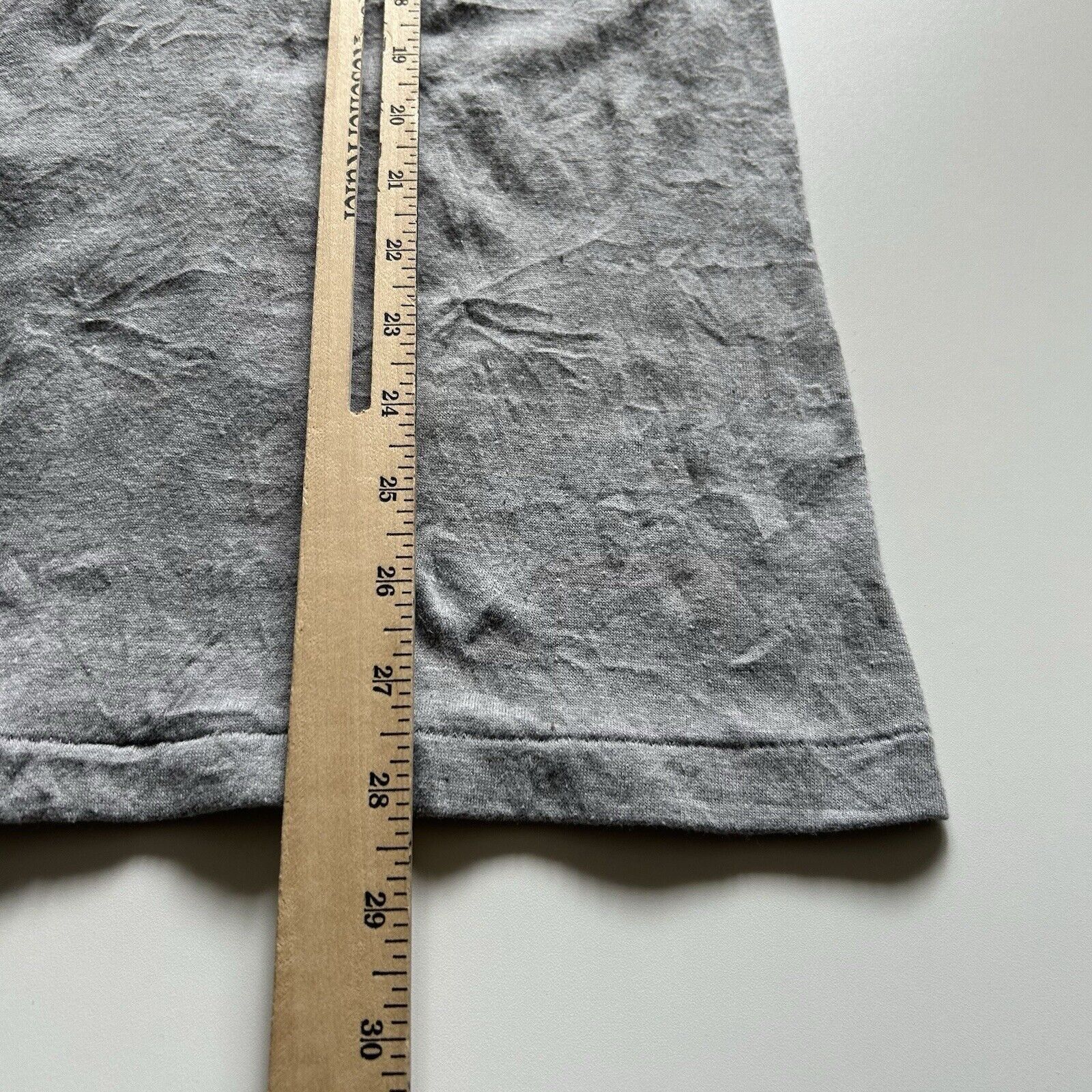 Vintage Vintage 90s Blank Gray Basic T Shirt Men's Size Small Rare Size US S / EU 44-46 / 1 - 4 Thumbnail