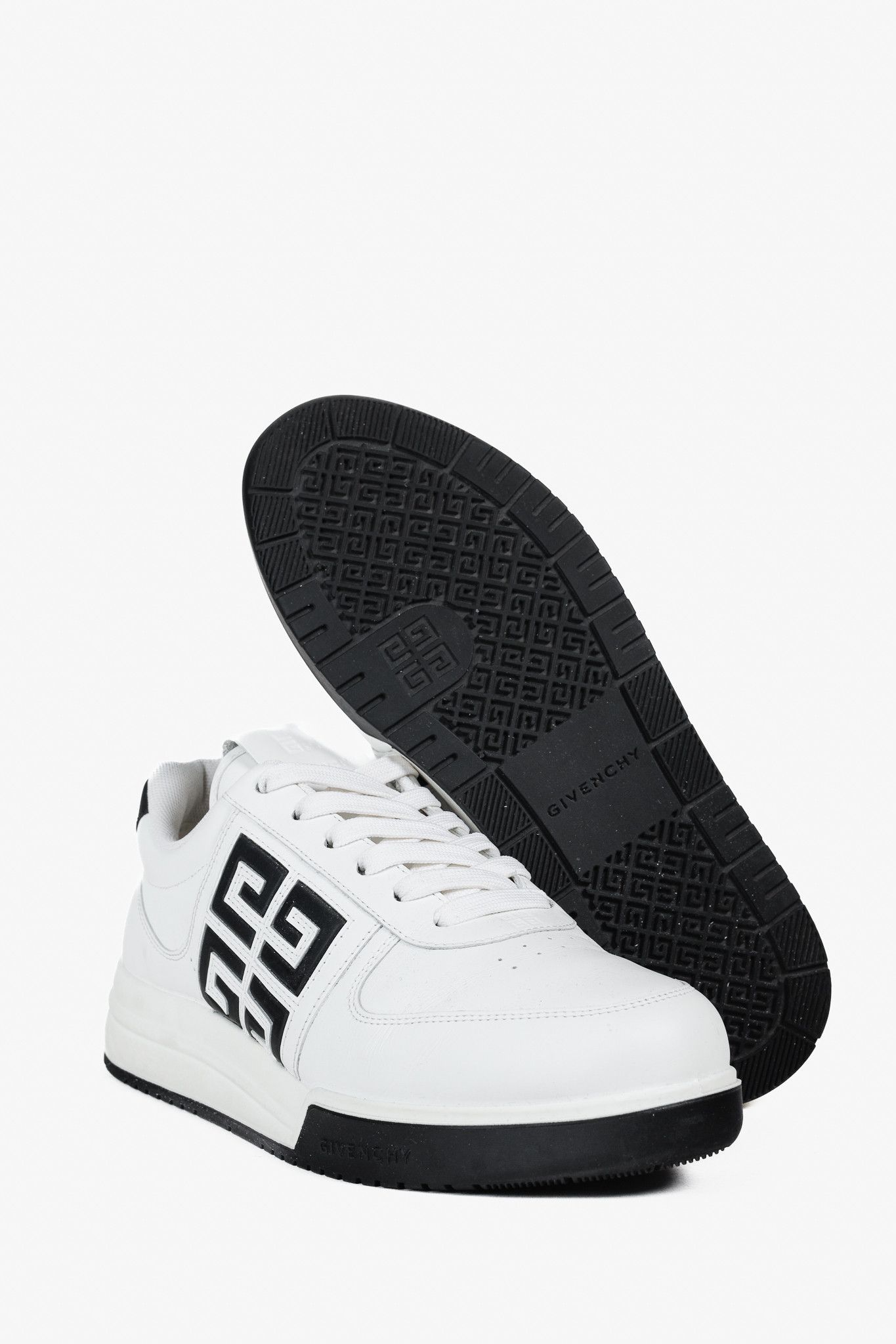 Givenchy Givenchy White & Black G4 Leather Sneakers Size US 6.5 / EU 39-40 - 4 Thumbnail