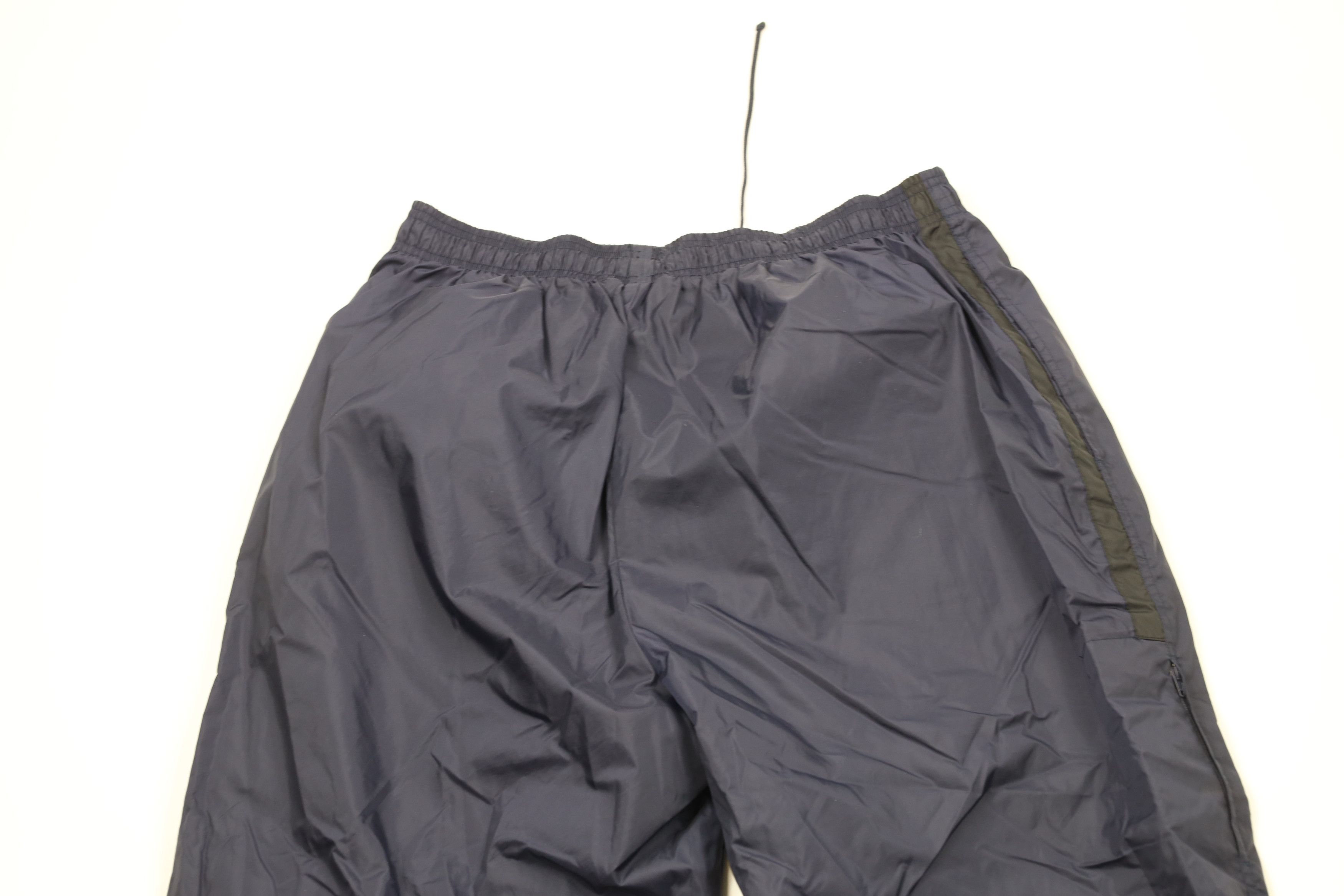 Reebok × Vintage Vintage 90s Reebok Wide Leg Windbreaker Pants Navy Blue Size US 38 / EU 54 - 11 Thumbnail