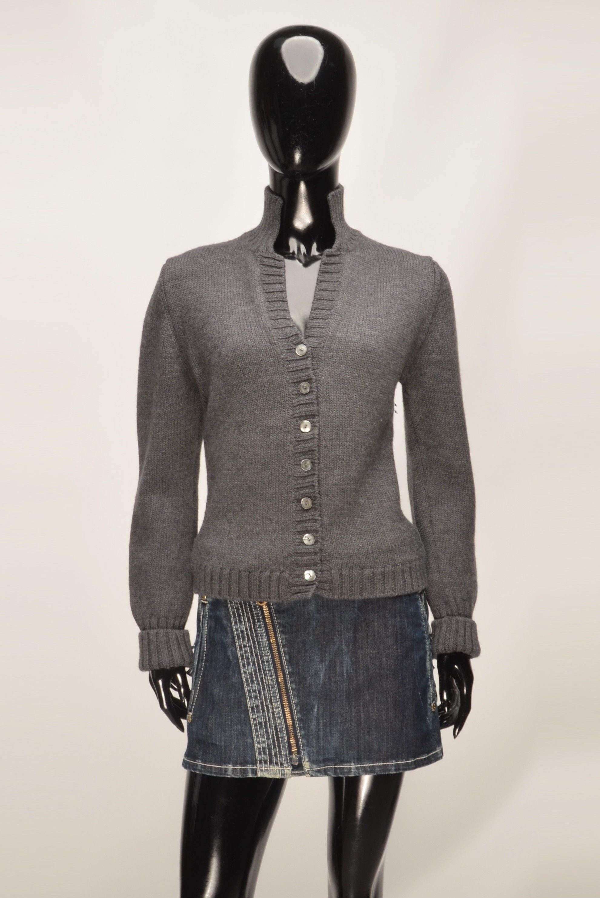 Other Elise Gug Lana Wool V-Neck Grey Knit Cardigan Size M / US 6-8 / IT 42-44 - 1 Thumbnail