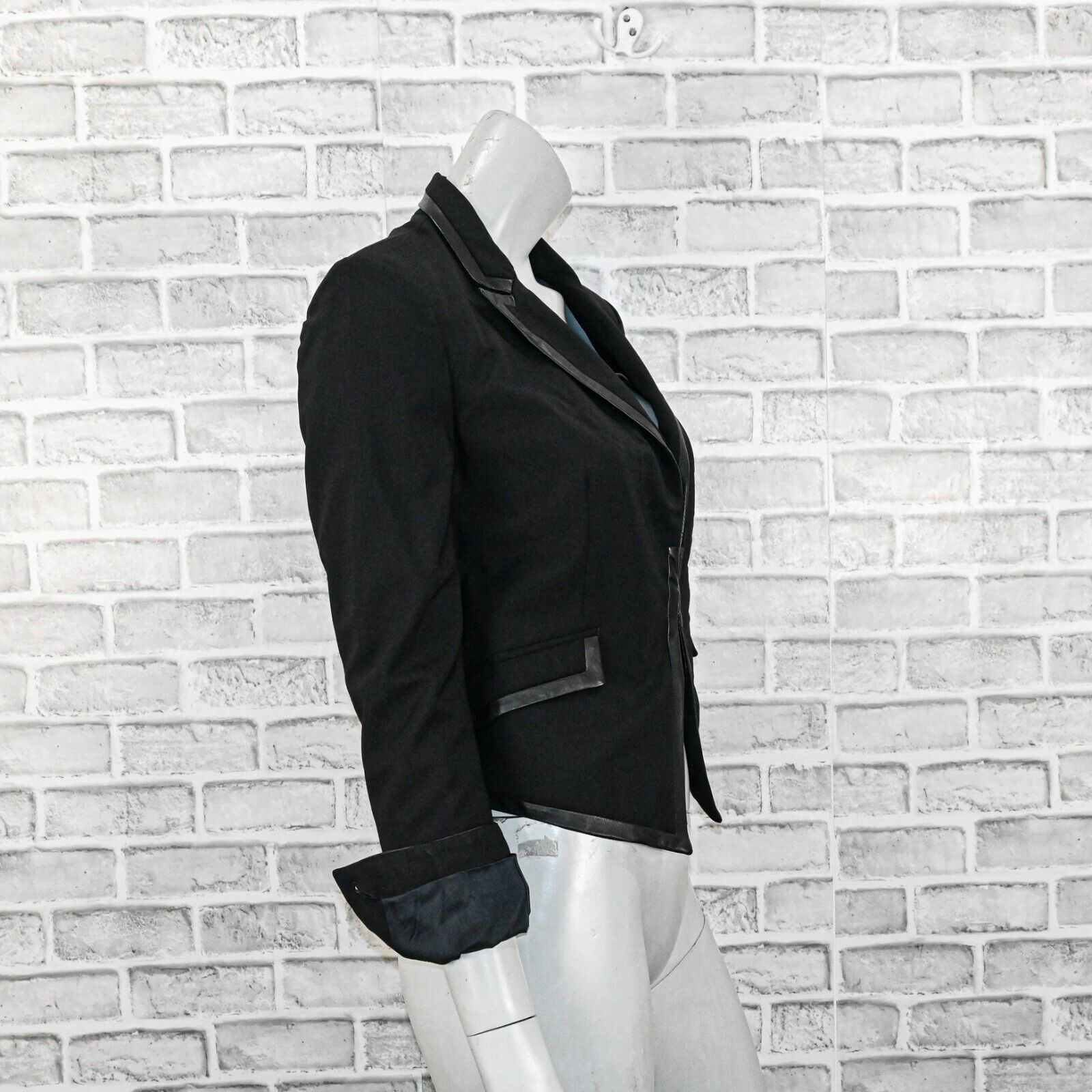 Rag & Bone Rag & Bone Women's Leather trim Woolk Blazer Jacket Cropped Size XS / US 0-2 / IT 36-38 - 7 Thumbnail