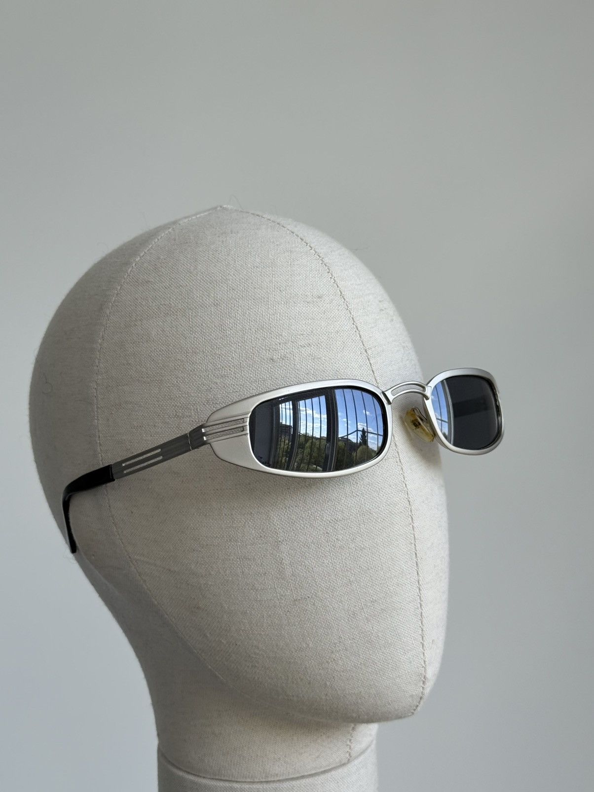 Yohji Yamamoto Yohji Yamamoto Archive Narrow Silver Metal Sunglasses Japan Size ONE SIZE - 2 Thumbnail