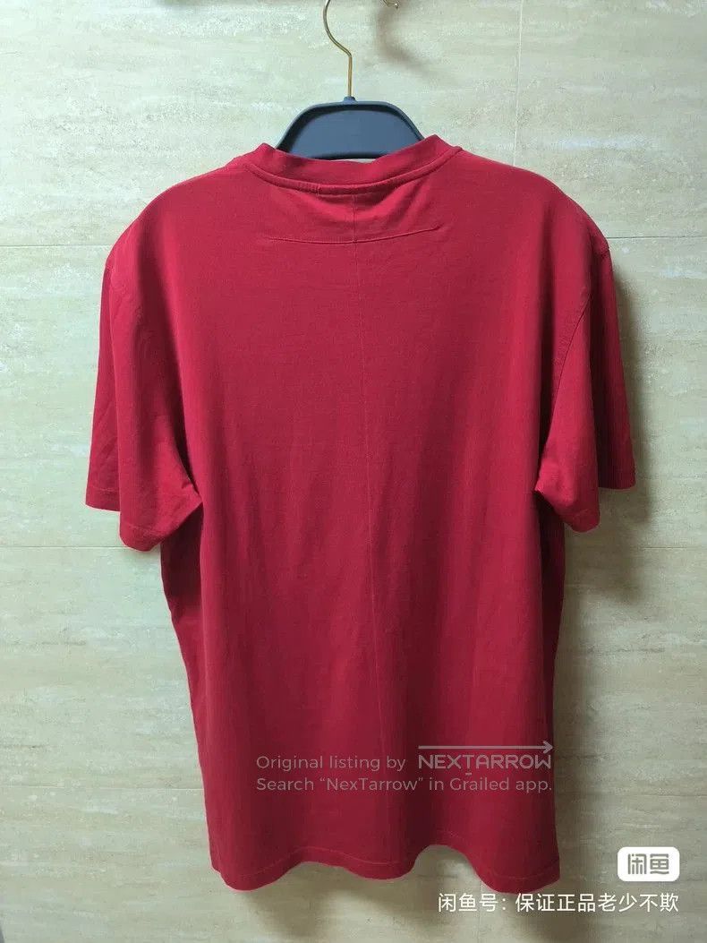 Givenchy Givenchy Men's Red Graphic Print T. Size US XS / EU 42 / 0 - 2 Thumbnail