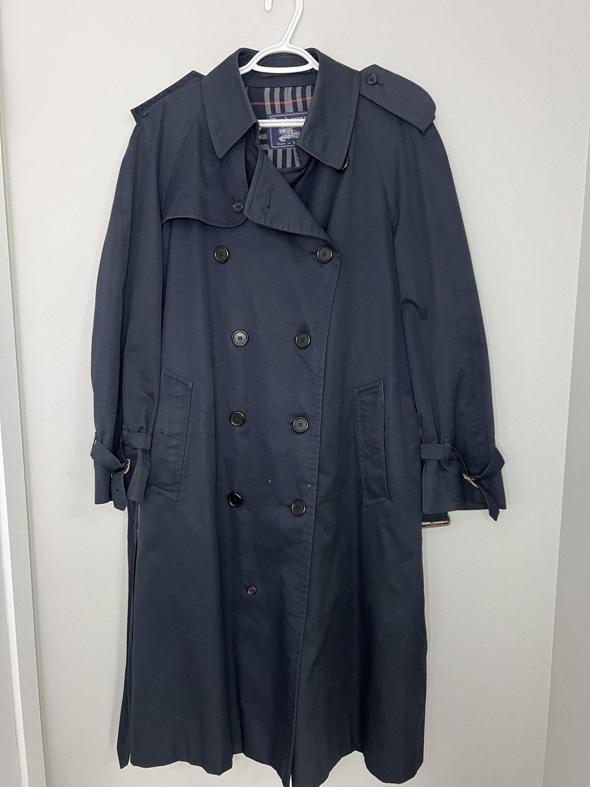 Burberry Vintage Burberry Navy Trench Coat Mens Size US M / EU 48-50 / 2 - 1 Thumbnail