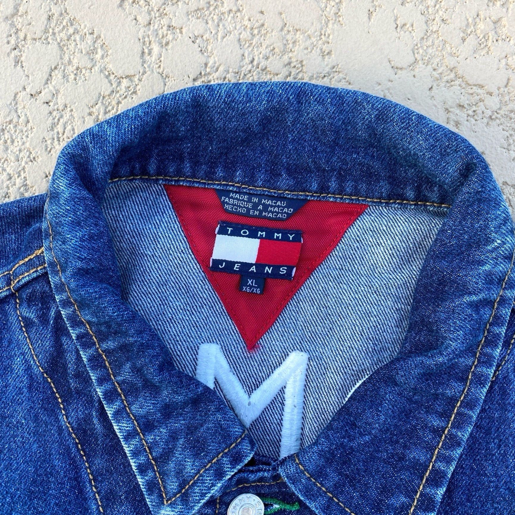 Tommy Hilfiger VINTAGE Tommy Hilfiger Spell Out Big Flag Patch Denim Jean Jacket XL Men 90s Blue"} Size US 36 / EU 52 - 3 Thumbnail