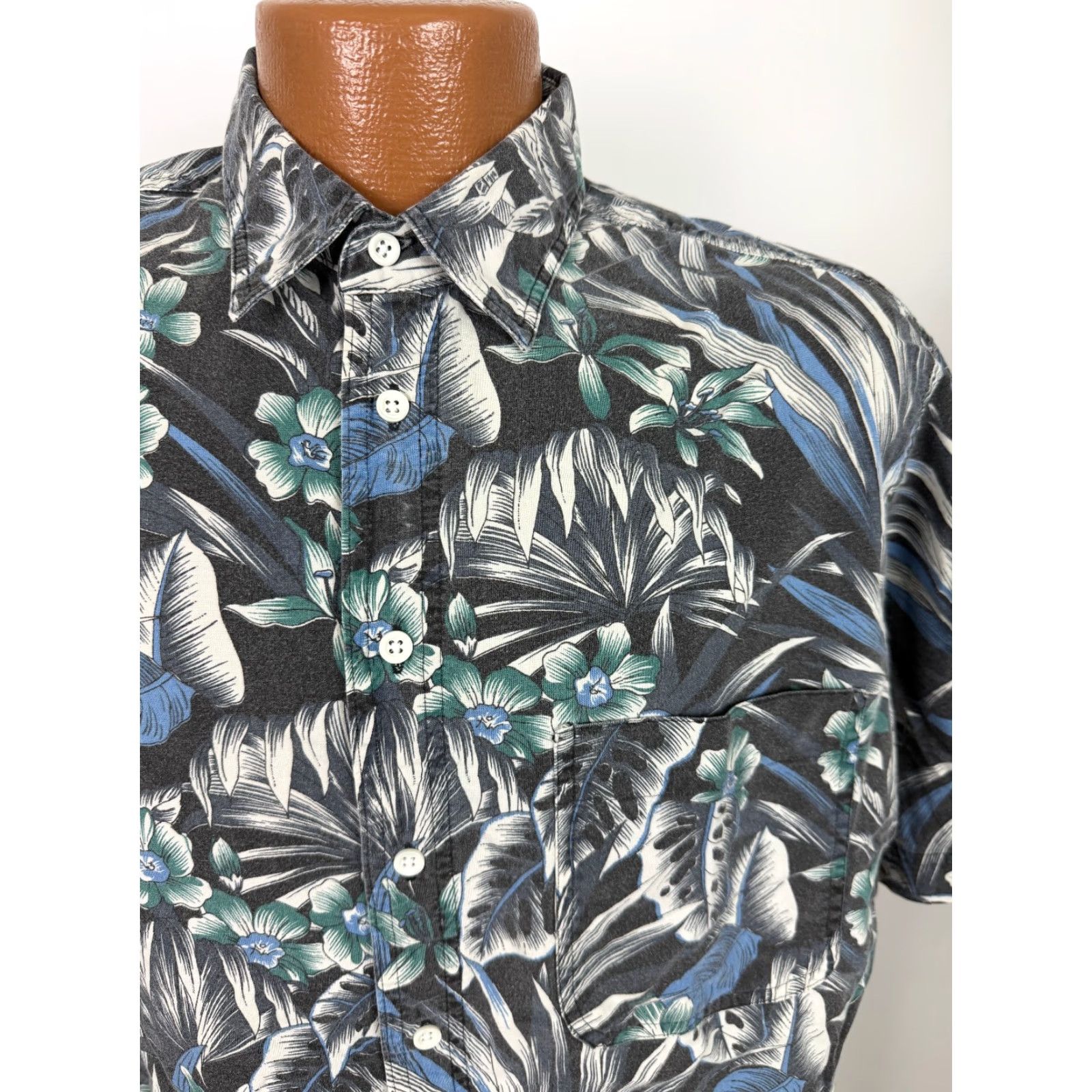 Vintage VINTAGE Impact Hawaiian Shirt Men L Black 90s Floral Short Sleeve Button-Up Collared Cotton Casual Beach Hawaii Size US L / EU 52-54 / 3 - 2 Thumbnail