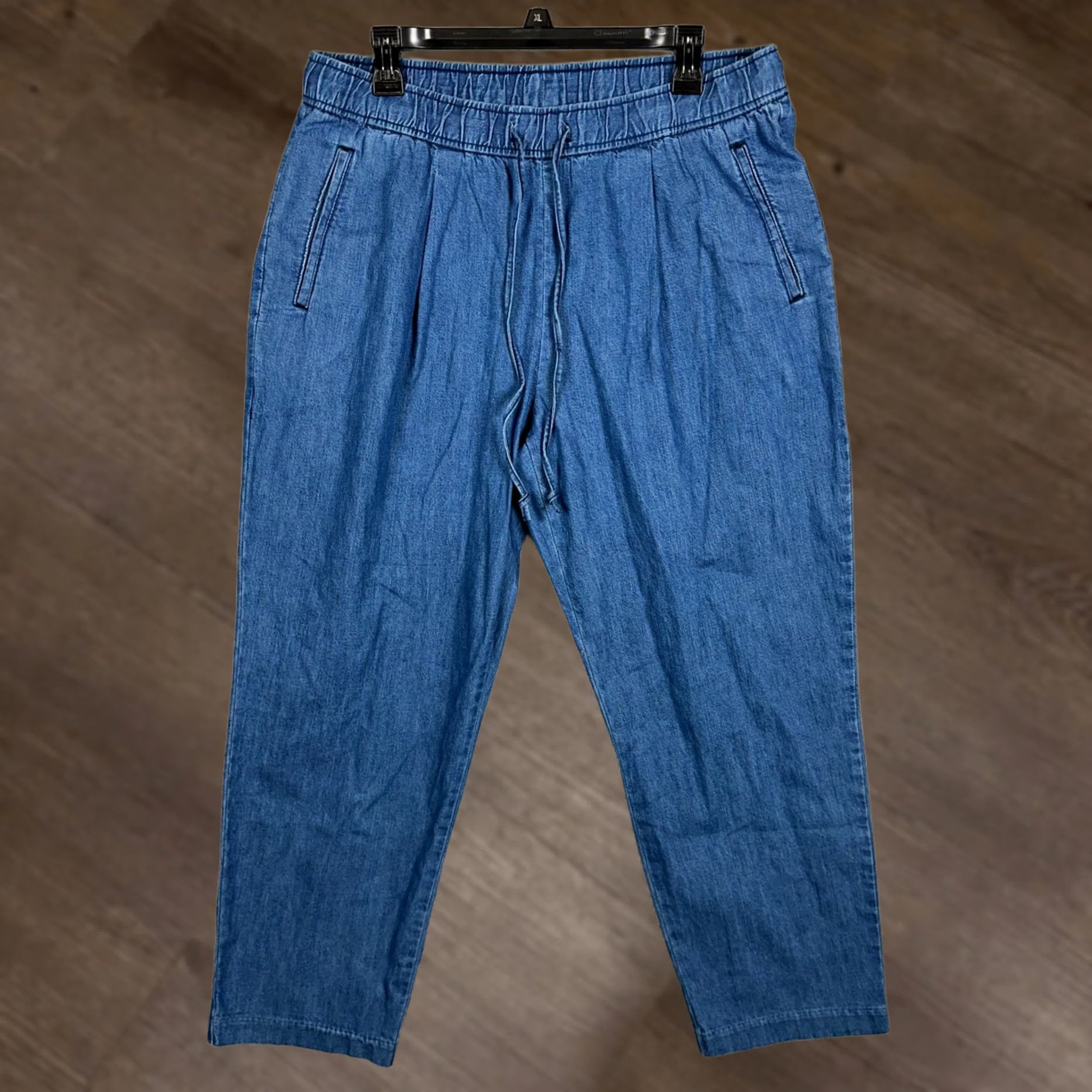 Old Navy Old Navy Billie High Rise Denim Pants Women L Blue Pull On Tapered Leg Ankle Pants Comfort Waistband Size 36" / US 14 / IT 50 - 1 Thumbnail