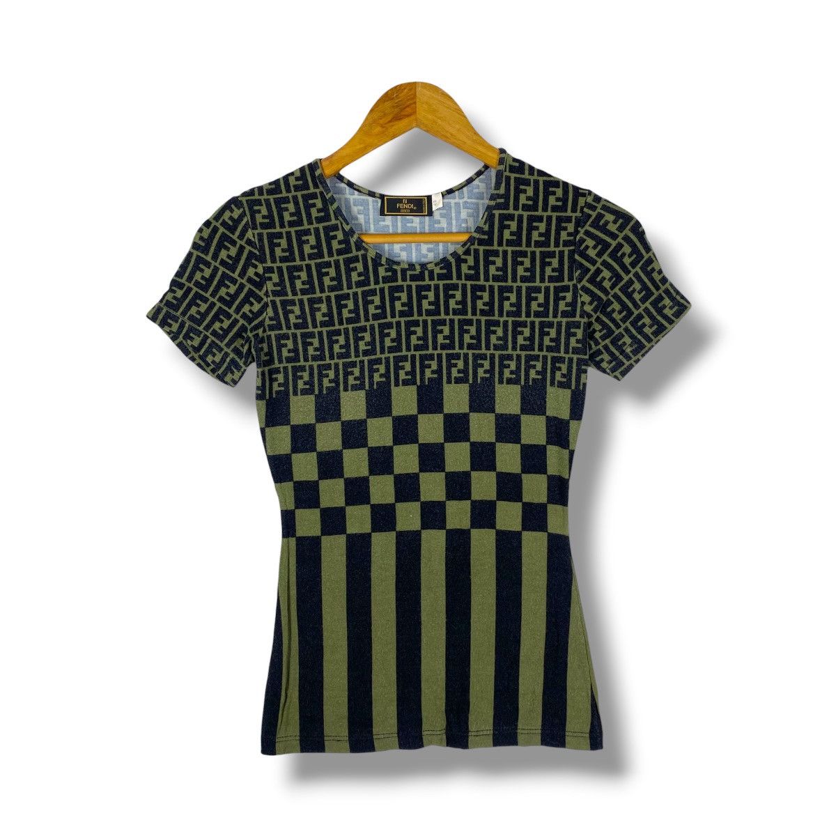 Fendi Vintage 90s FENDI Zucca Monogram Women Tops Tee Shirt Size M / US 6-8 / IT 42-44 - 1 Thumbnail