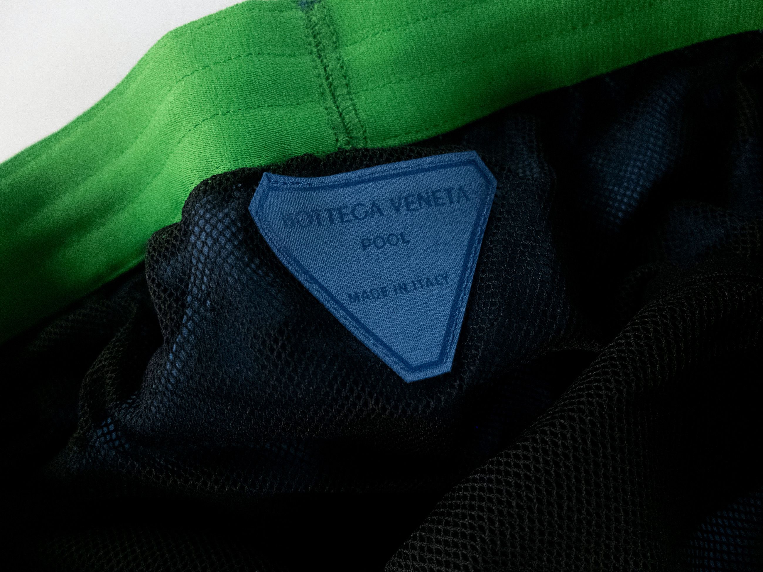 Bottega Veneta BOTTEGA VENETA solid blue classic swim shorts Small q Size US 30 / EU 46 - 4 Thumbnail