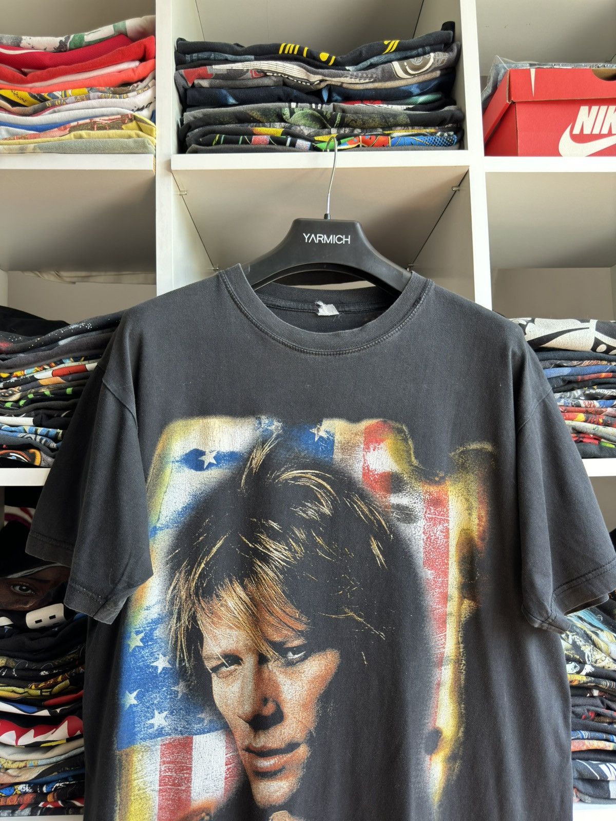 Bon Jovi Vintage 90s Bon Jovi Graphic Band Faded T Shirt Size US M / EU 48-50 / 2 - 3 Thumbnail