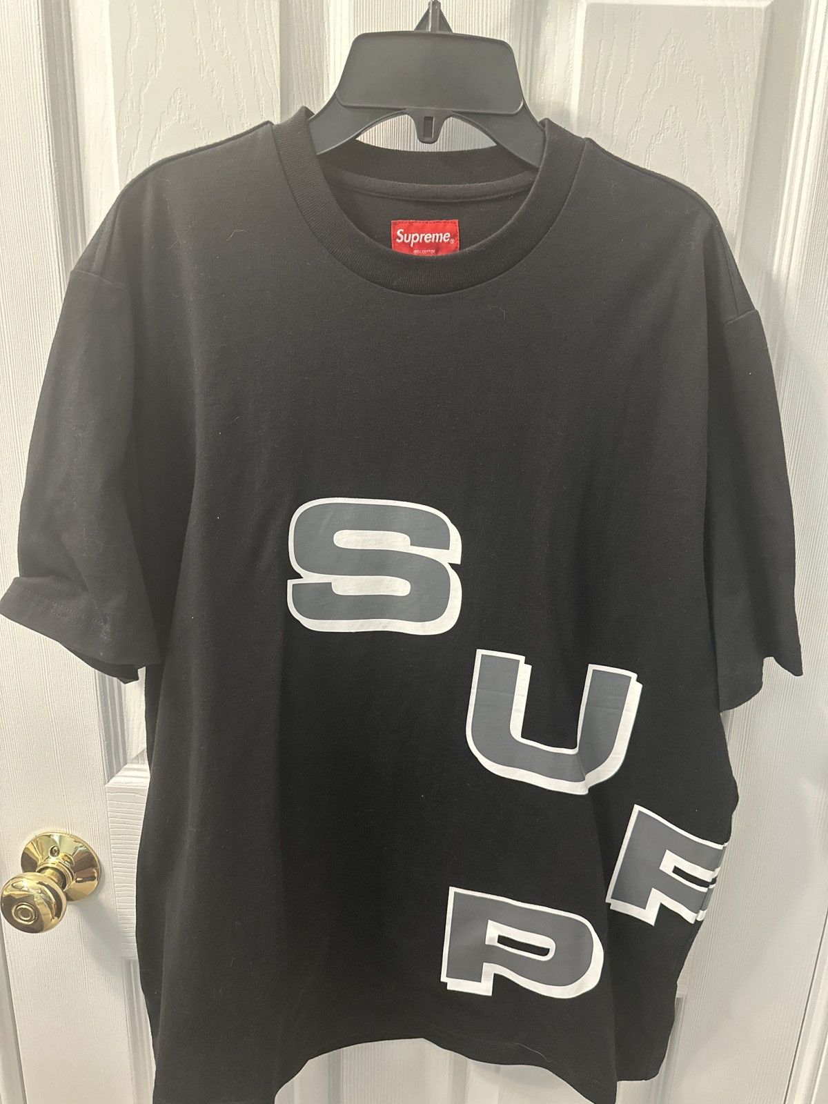 Supreme Supreme Black Stagger Tee Size US M / EU 48-50 / 2 - 2 Thumbnail