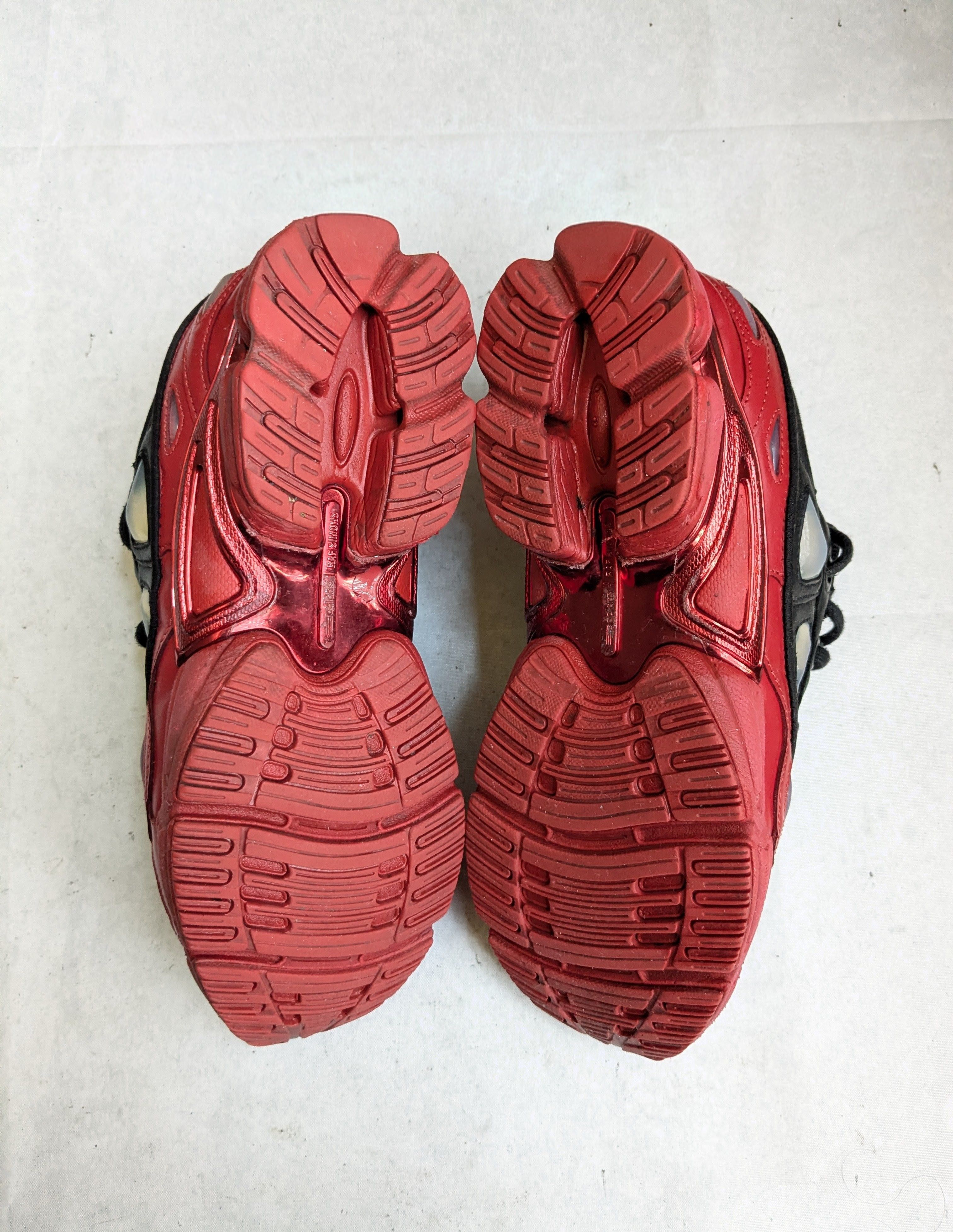 Raf Simons Adidas Raf Simons Ozweego 3 Black Scarlet Red DA8775 9.5 Size US 9.5 / EU 42-43 - 17 Thumbnail