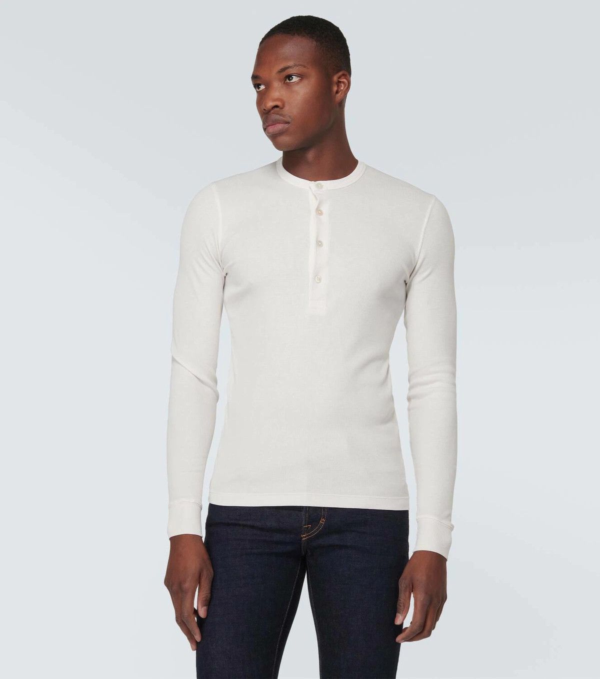 Tom Ford o1w1db10525 JHL005 Long Sleeve T-Shirt in White Size US L / EU 52-54 / 3 - 1 Thumbnail