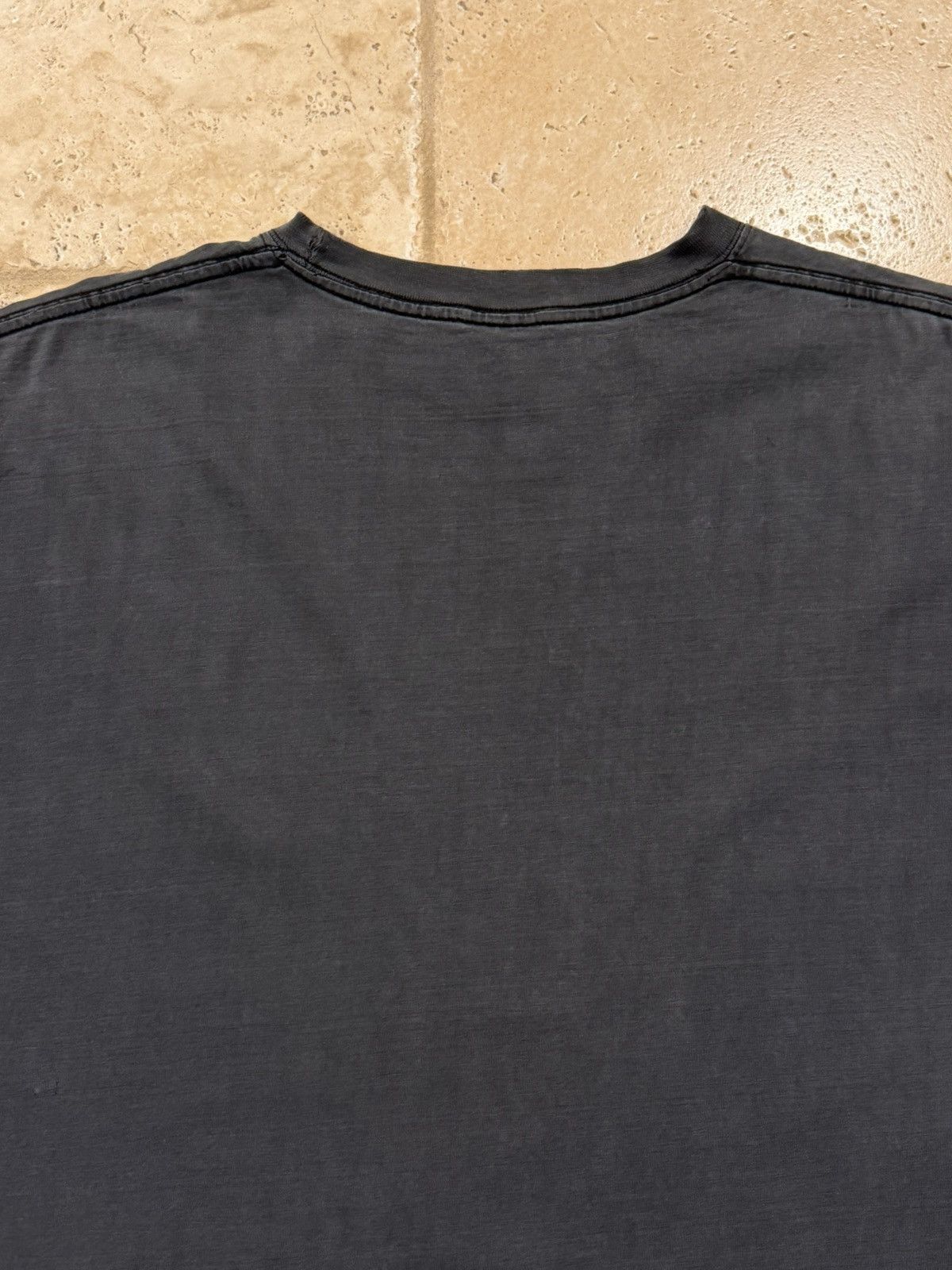 Vintage Vintage 90’s 2pac Big Face “Thug Life” Faded Rap T-Shirt Size US XXL / EU 58 / 5 - 16 Thumbnail