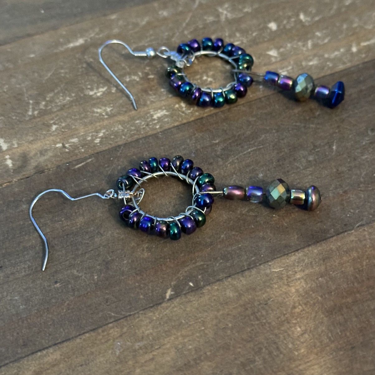 Other Iridescent Beaded Hoop Earrings Size ONE SIZE - 3 Thumbnail