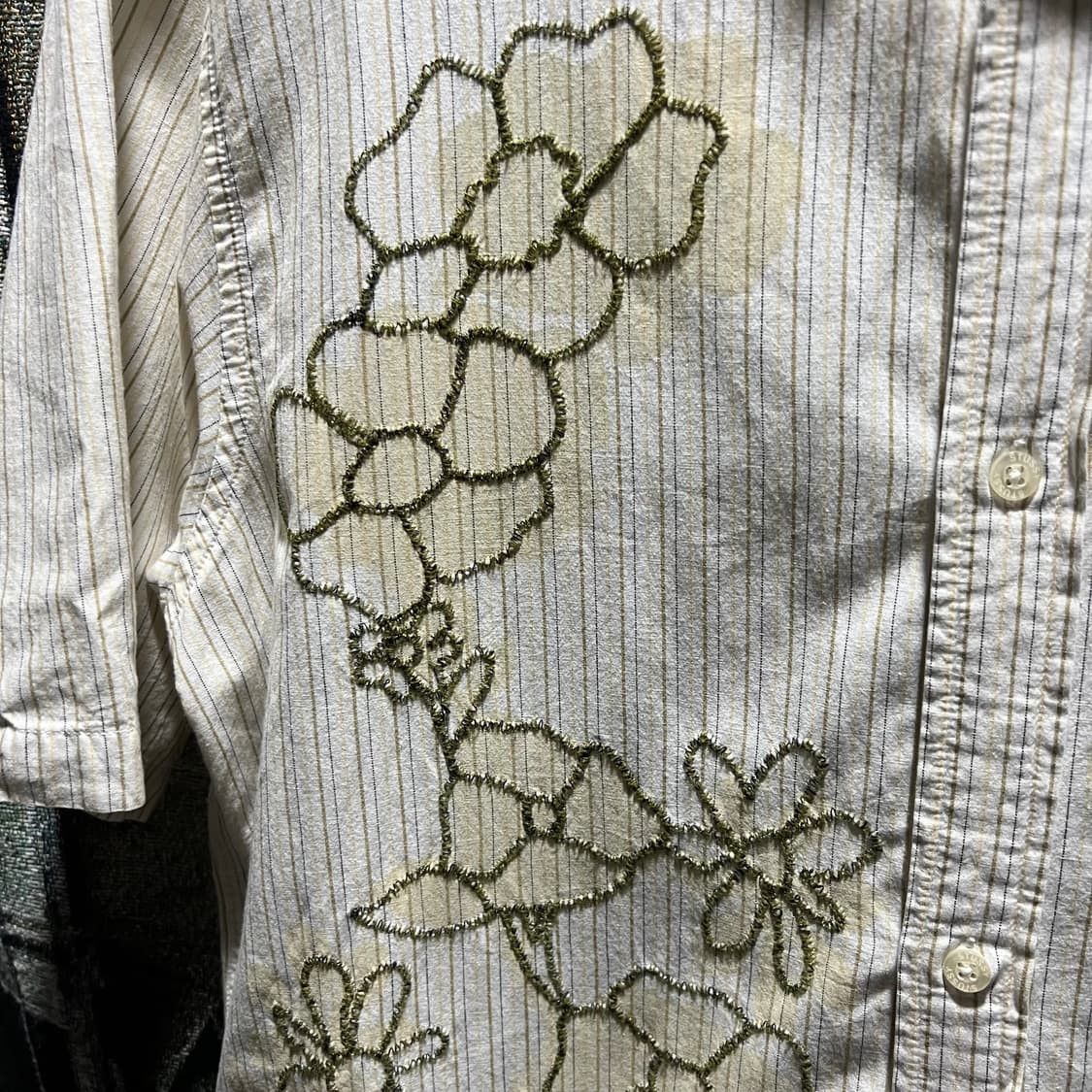 Stussy Stussy Authentic embroidery Flower Stripe Shirt Size US L / EU 52-54 / 3 - 2 Thumbnail