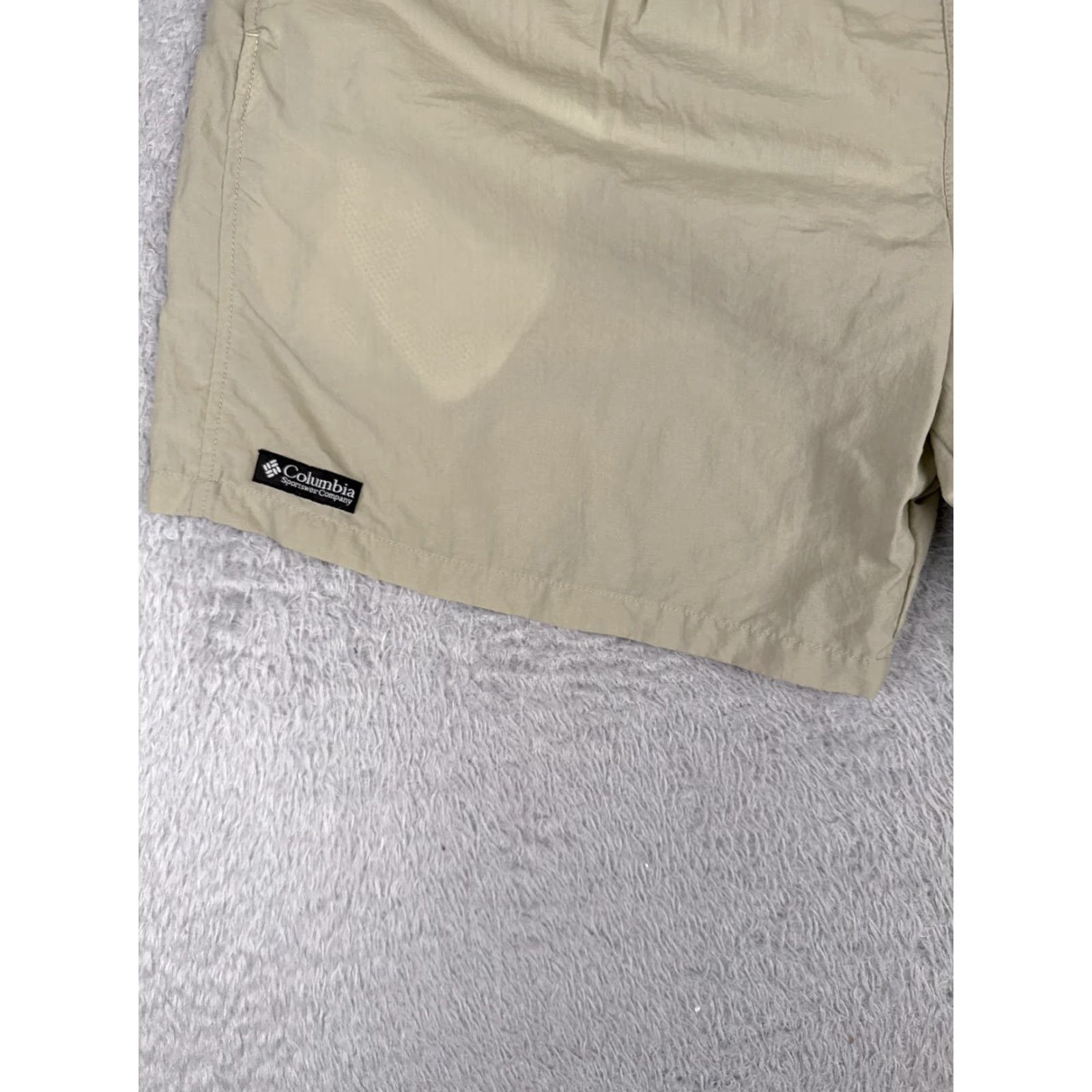 Vintage Columbia Shorts Men L beige Belted Lined Cargo Nylon 36x7 Outdoor Shell 90s? Size US 33 - 3 Thumbnail