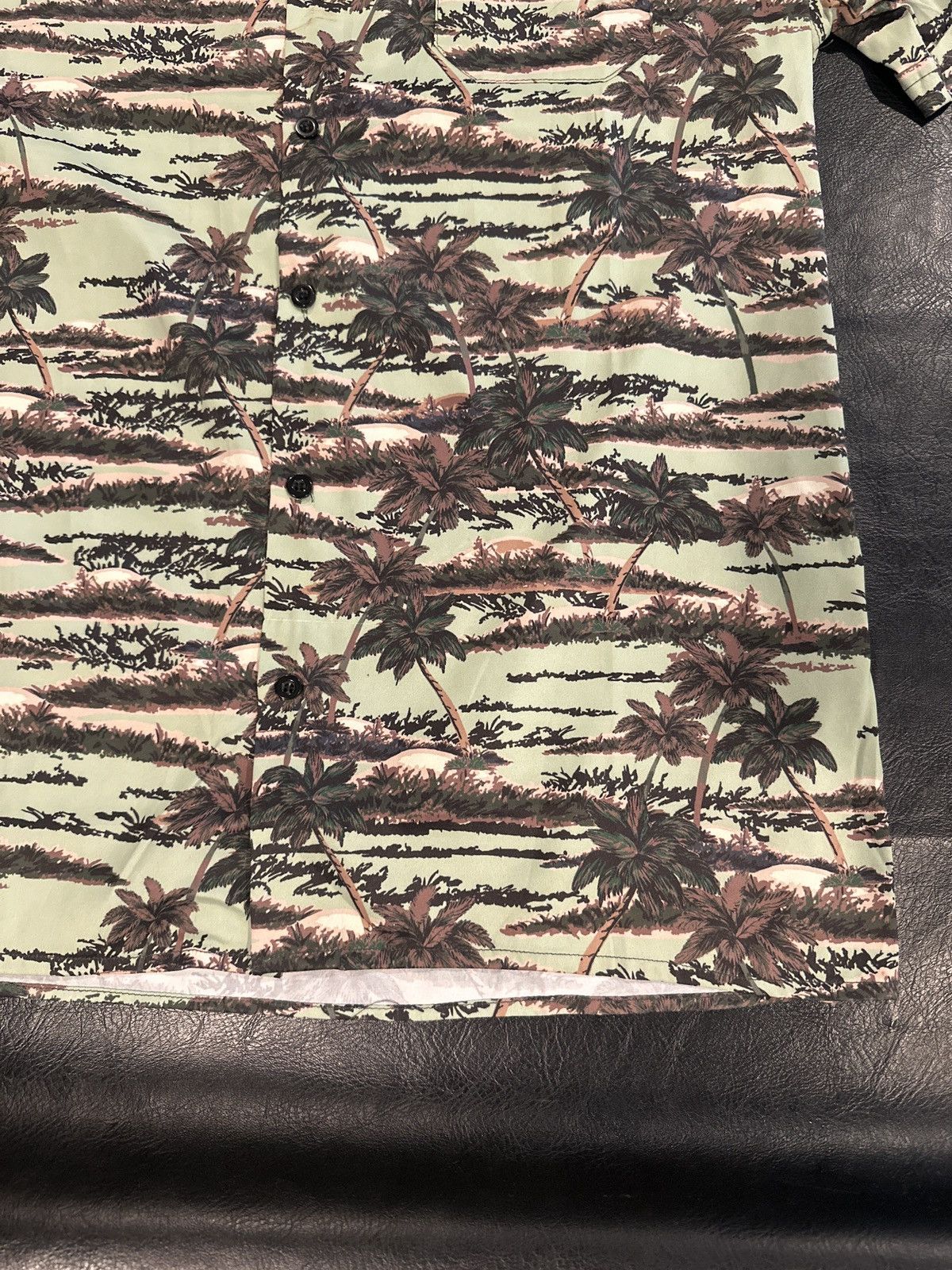 Amiri Amiri Hawaiian Tencel Green Palm Tree Button Up Short Sleeve Size US XL / EU 56 / 4 - 3 Thumbnail