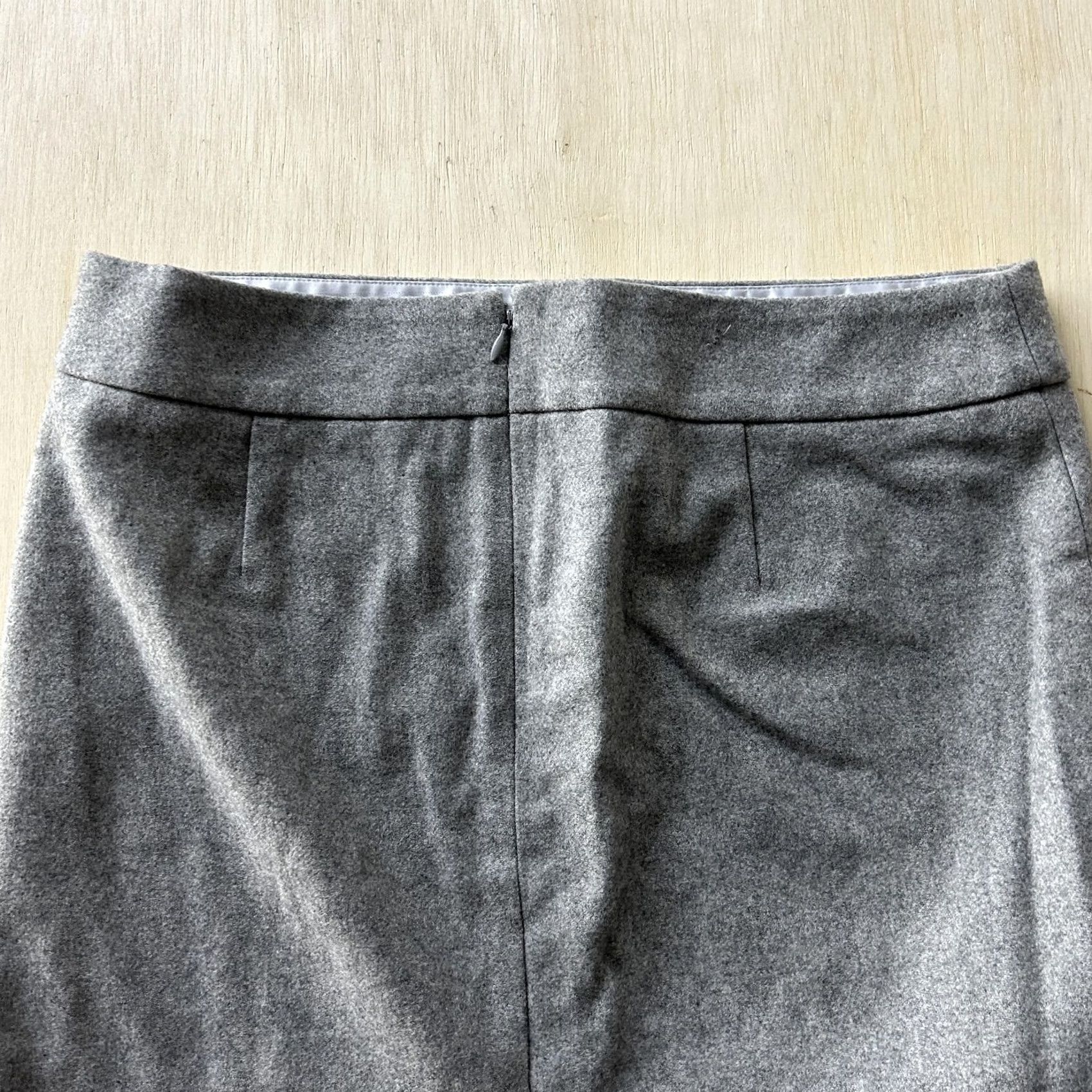 J.Crew J.Crew Skirt Womens 12 Gray Wool Pencil Knee Length Lined Workwear Office Career Size 34" / US 12 / IT 48 - 3 Thumbnail