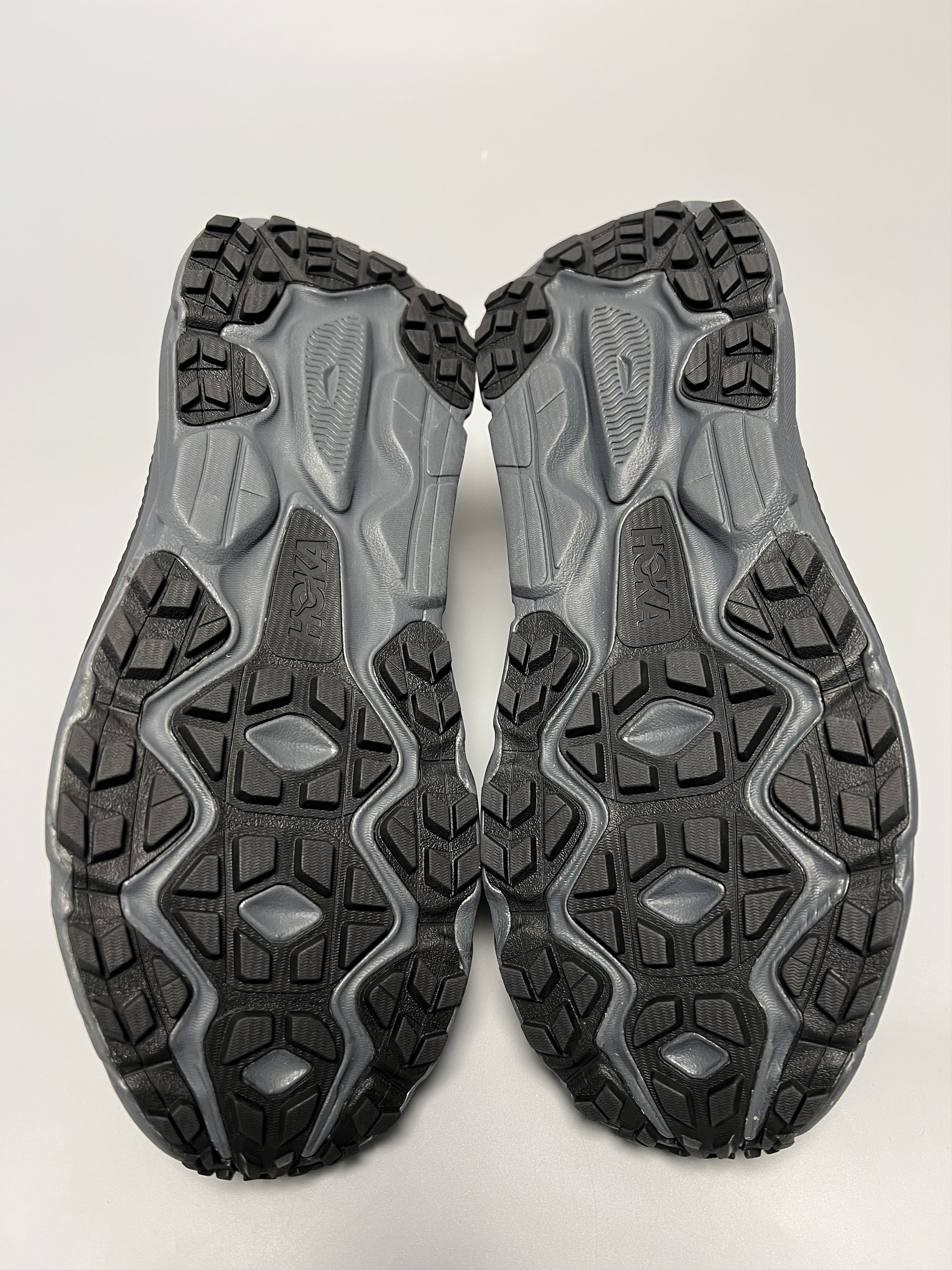 Hoka 10.5EE Hoka One One Challenger ATR 7 Wide Running Shoes Size US 10.5 / EU 43-44 - 7 Thumbnail