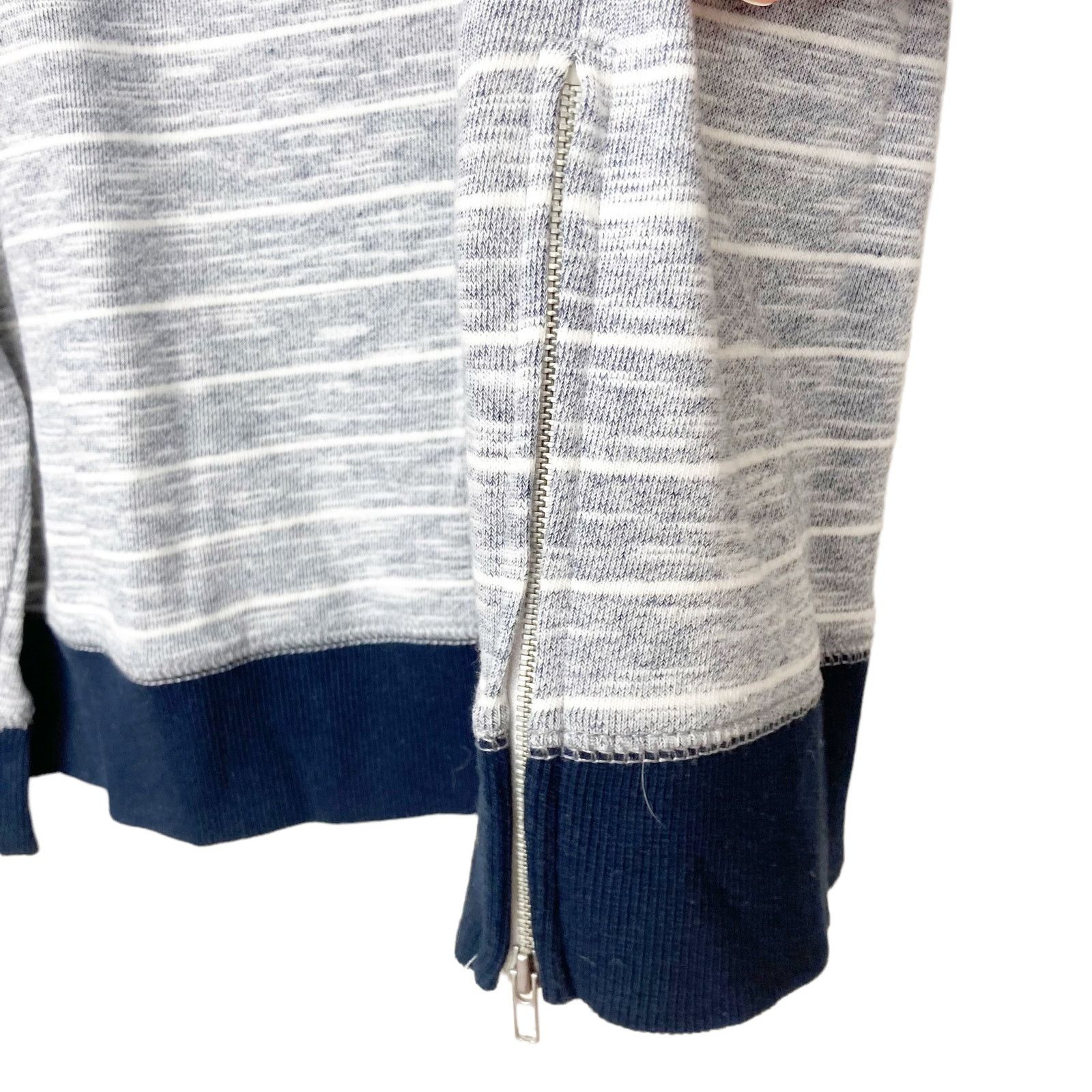 Other Howe Creative Workforce Gray Striped Sweater Sz XL Size US XL / EU 56 / 4 - 4 Thumbnail