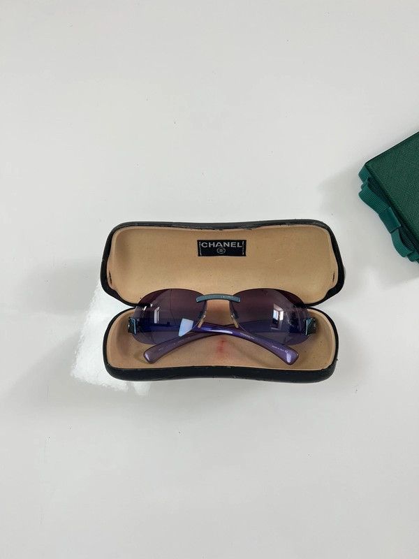 Chanel Chanel Sunglasses 4037 CC Rhinestone 4017 Rimless A0049 Size ONE SIZE - 4 Thumbnail