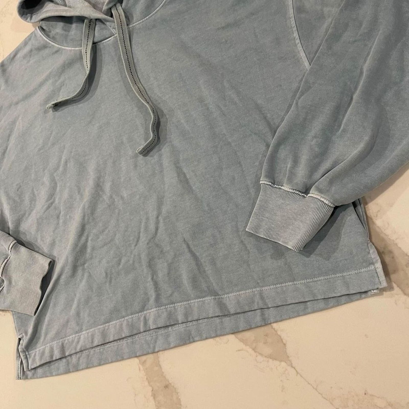 Old Navy Old Navy Cozy Long Sleeve Hoodie Sweatshirt Women's Medium Size M / US 6-8 / IT 42-44 - 2 Thumbnail