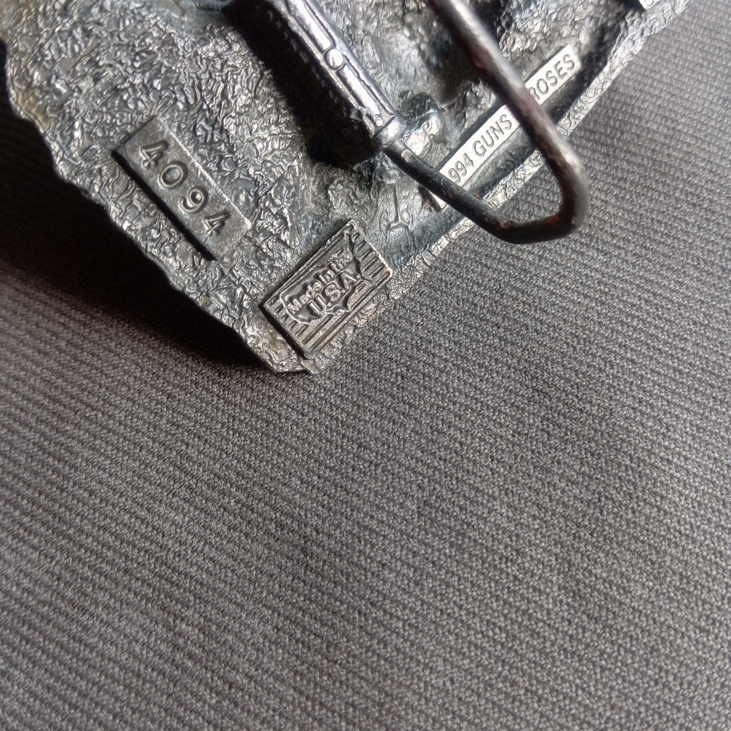 Brockum 1994 Guns n' Roses belt buckle by brockum Size ONE SIZE - 4 Thumbnail