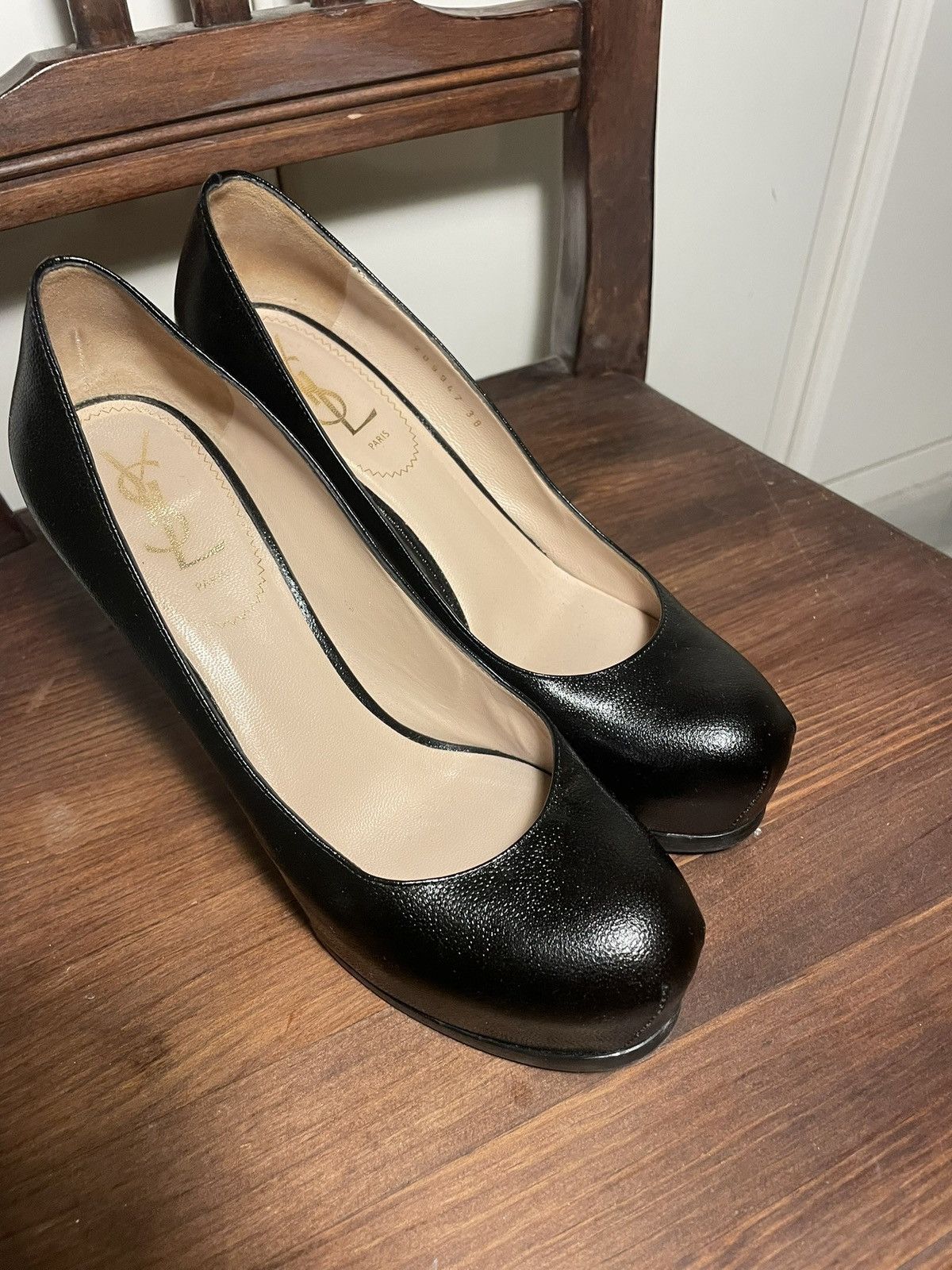 Yves Saint Laurent Yves Saint Laurent vintage heels Size US 8 / IT 38 - 1 Thumbnail