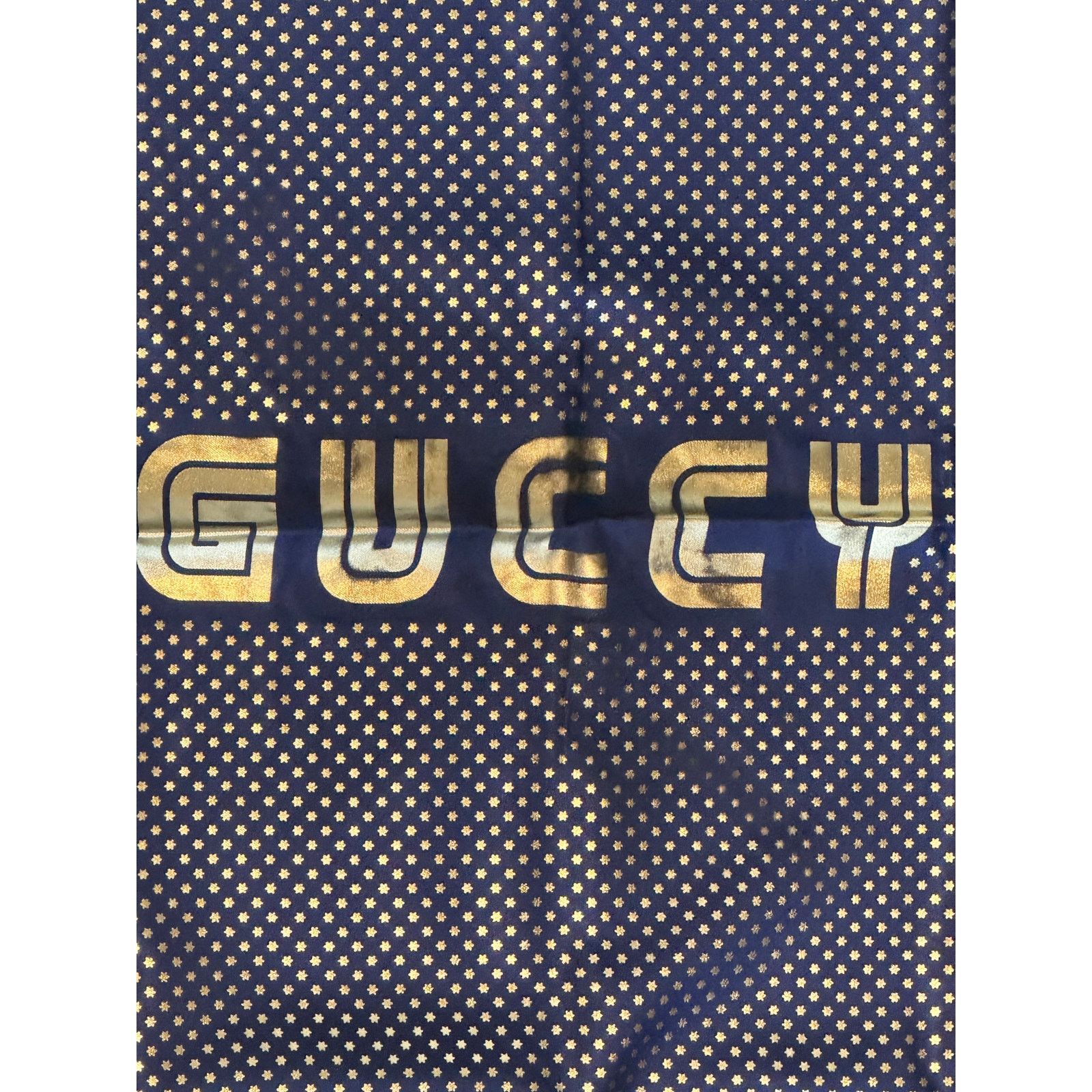 Gucci Authentic GUCCI "GUCCY" Gold Star SEGA® Print Silk Scarf Size ONE SIZE - 7 Thumbnail