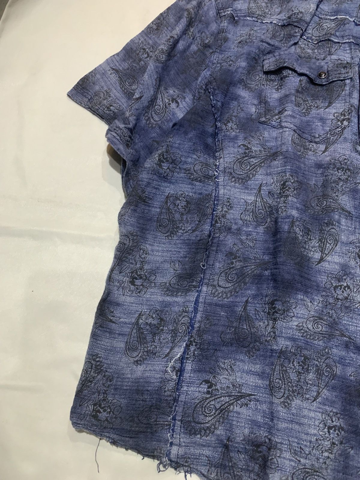 In The Attic 🔥Rare🔥Vintage In The Attic AOP Bandana Skull Button Up Shirt Size US XXL / EU 58 / 5 - 3 Thumbnail