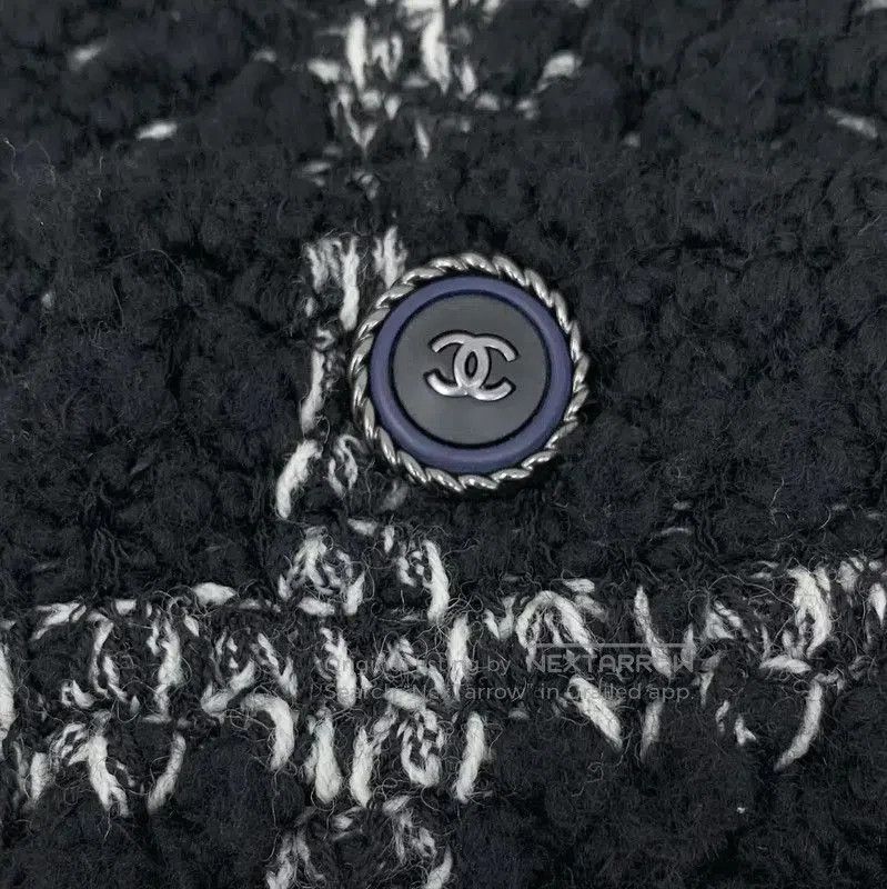Chanel Chanel Black Wool Women's Coat . Size S / US 4 / IT 40 - 6 Thumbnail