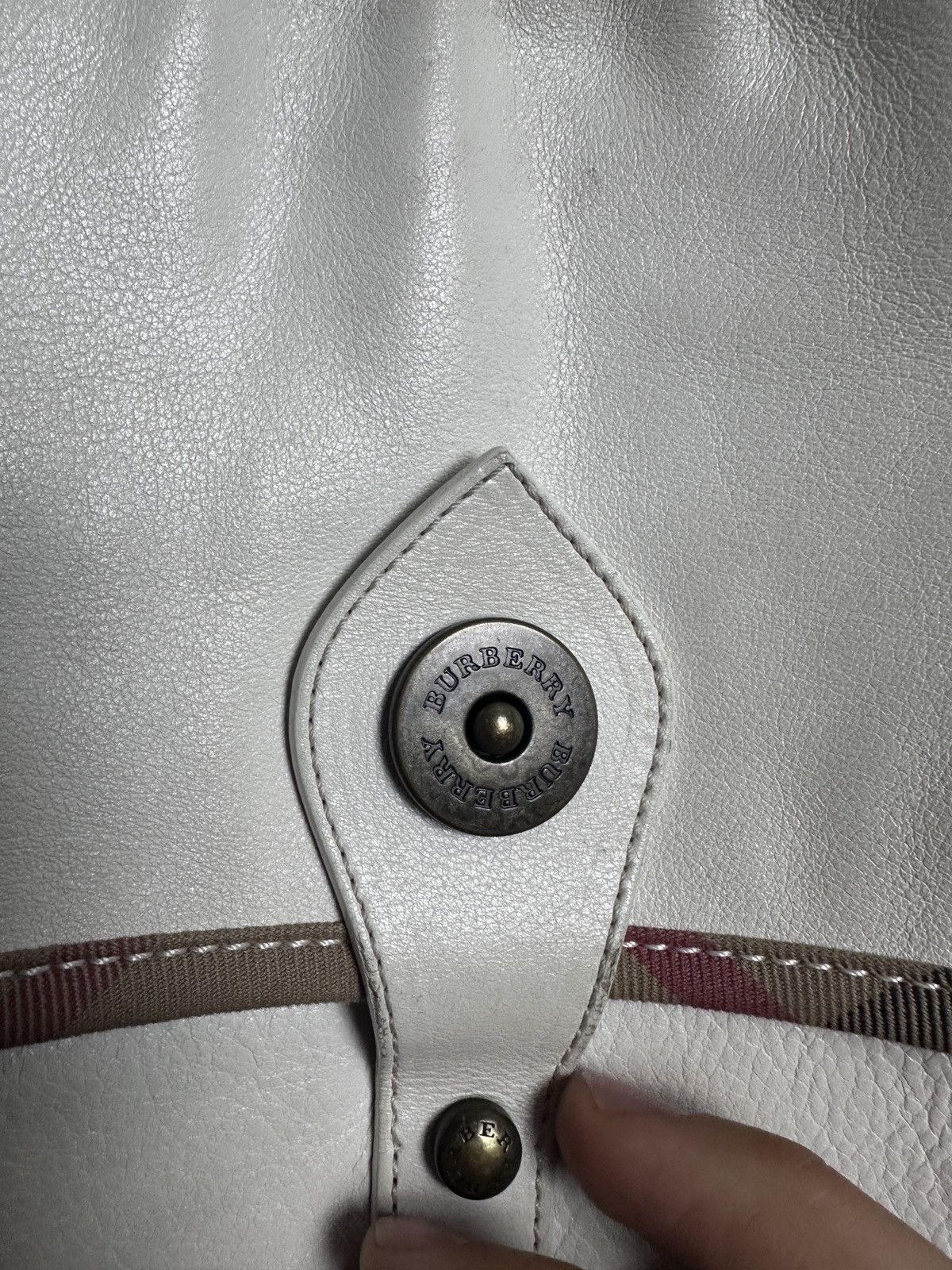 Burberry Burberry Leather Bag Luxury Size ONE SIZE - 6 Thumbnail