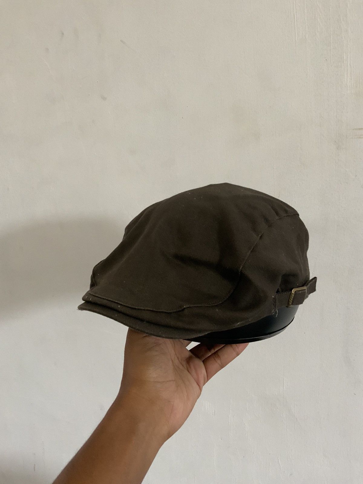 Japanese Brand Hide Trading Black Fade Flat Baretta Hat Size ONE SIZE - 1 Thumbnail