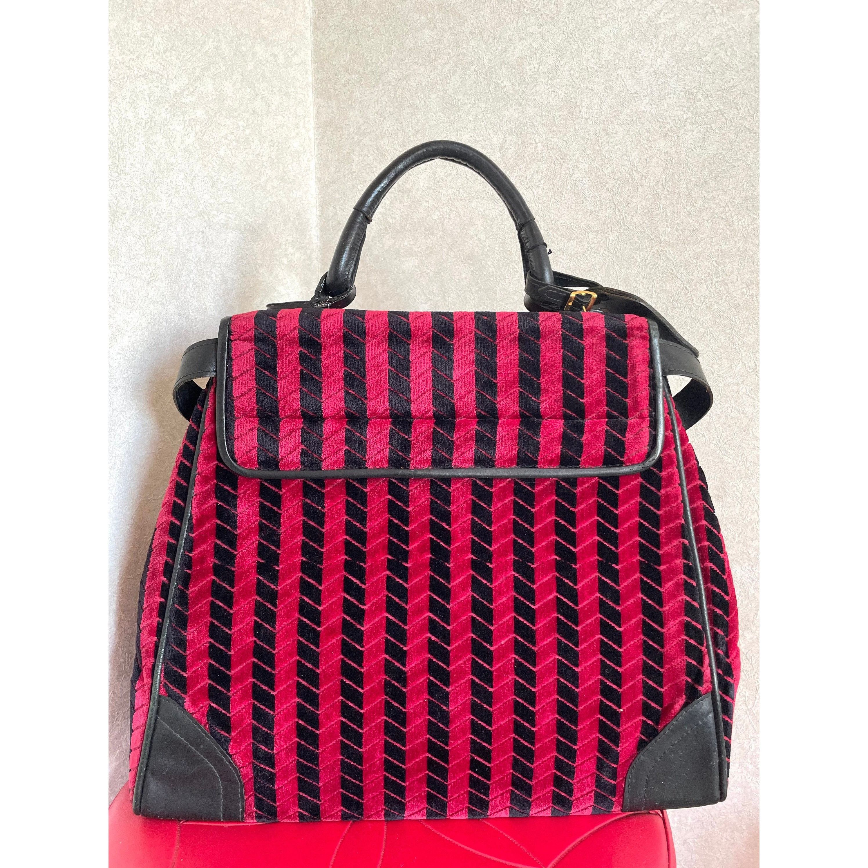 Roberta di Camerino Vintage Roberta di Camerino red and black velvet chevron bag Size ONE SIZE - 3 Thumbnail