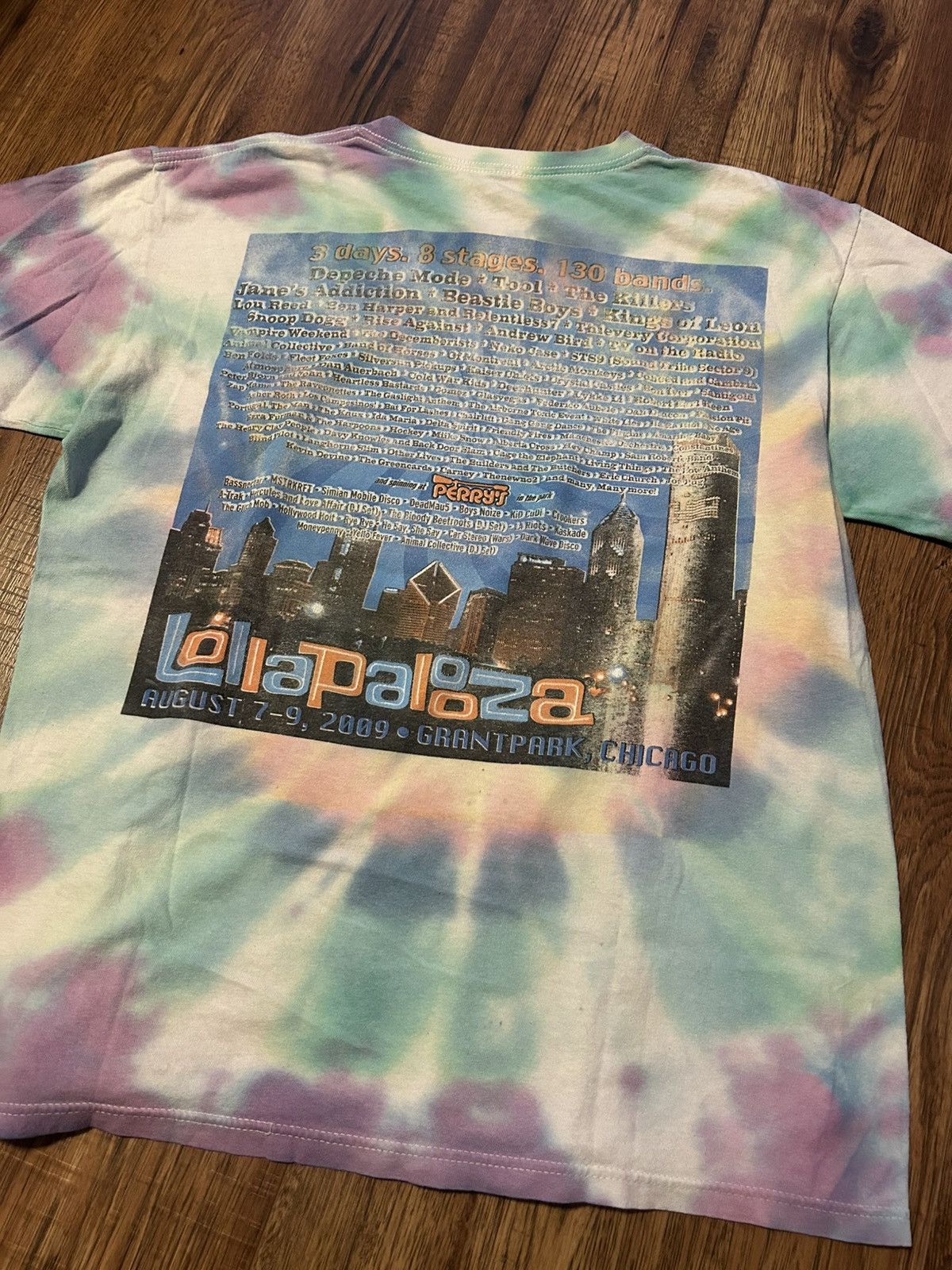 Band Tees y2k Lollapalooza 2009 Music Festival Band Concert T Shirt Size US L / EU 52-54 / 3 - 3 Thumbnail