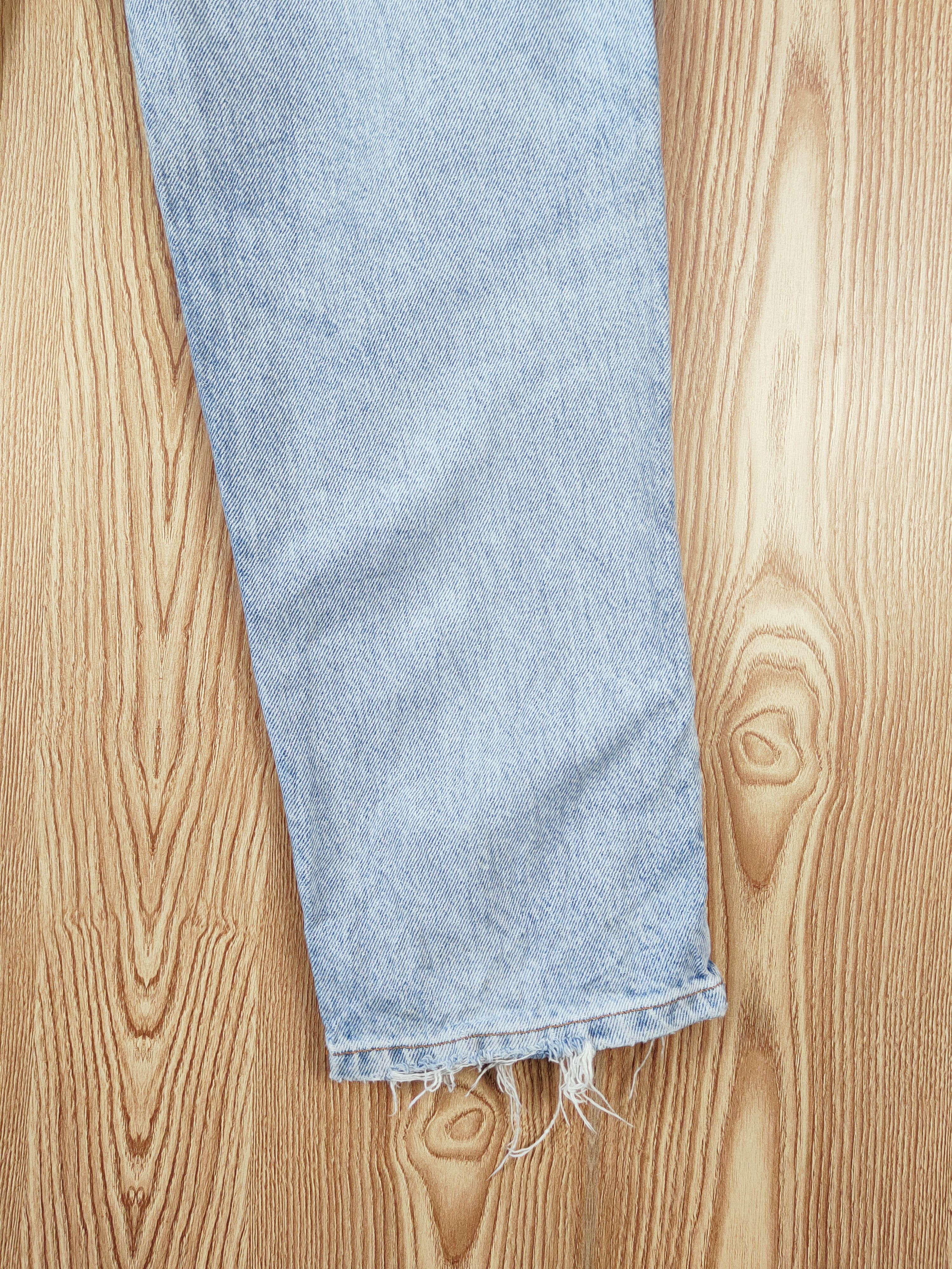 Calvin Klein × Vintage Calvin Klein Blue Faded Distressed Ripped Jeans Size US 31 - 13 Thumbnail