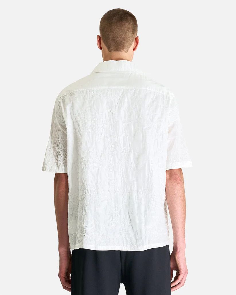 Our Legacy o1s1v1r1oon0825 Heusen Shirt in White Flower Embroidery Size US S / EU 44-46 / 1 - 3 Thumbnail