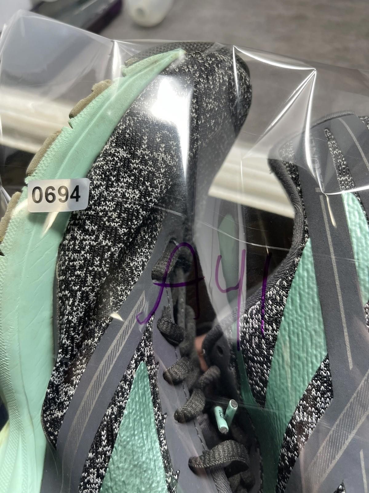 Brooks Brooks Launch 4 Running Shoes Womens Size 10 Black Green Size US 10 / IT 40 - 11 Thumbnail