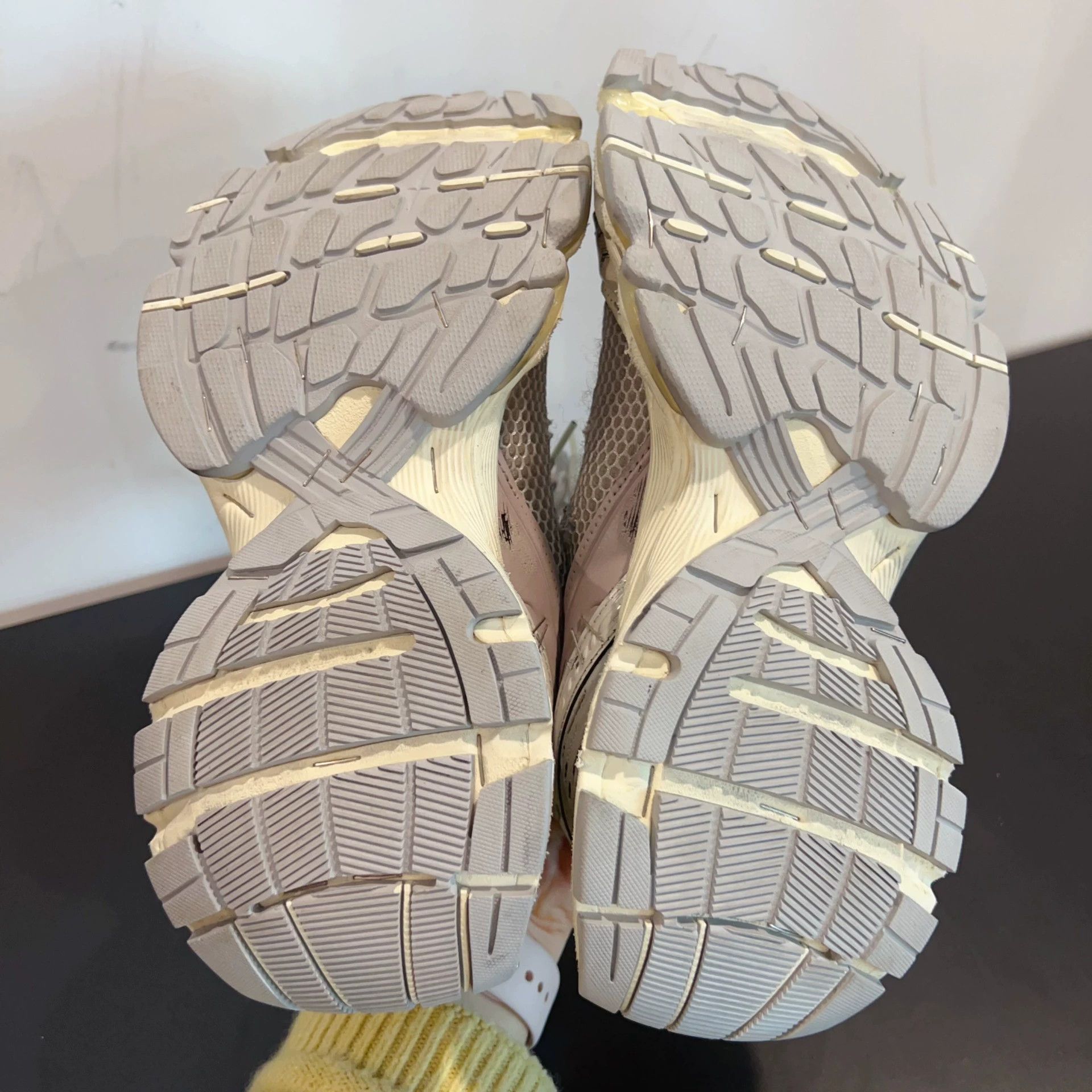 Balenciaga balenciaga dad sneakers size 36 Size US 5 / EU 37 - 3 Thumbnail