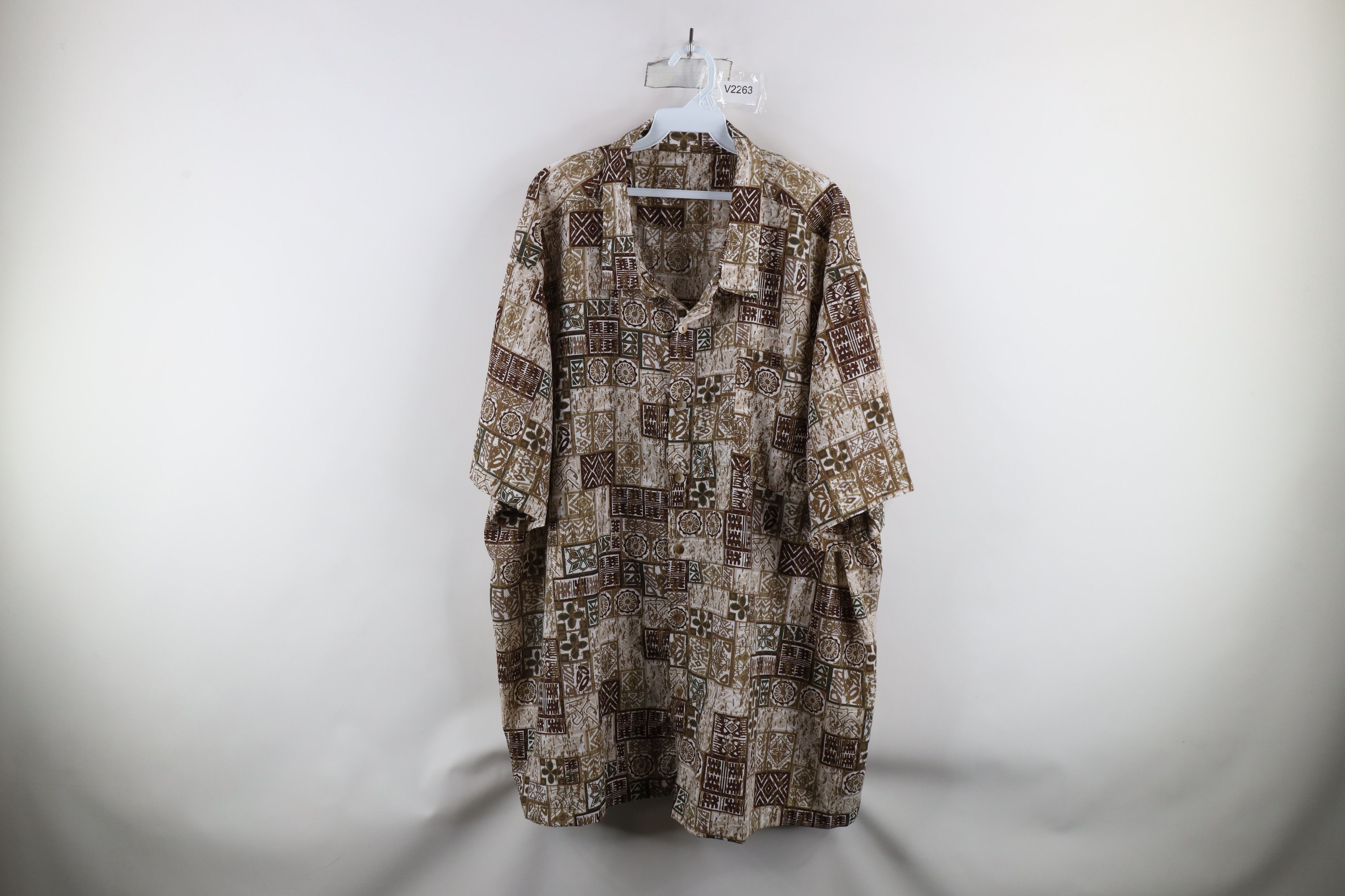 Vintage Vintage 90s Streetwear Tribal Flower Hawaiian Button Shirt Size US XXL / EU 58 / 5 - 1 Thumbnail