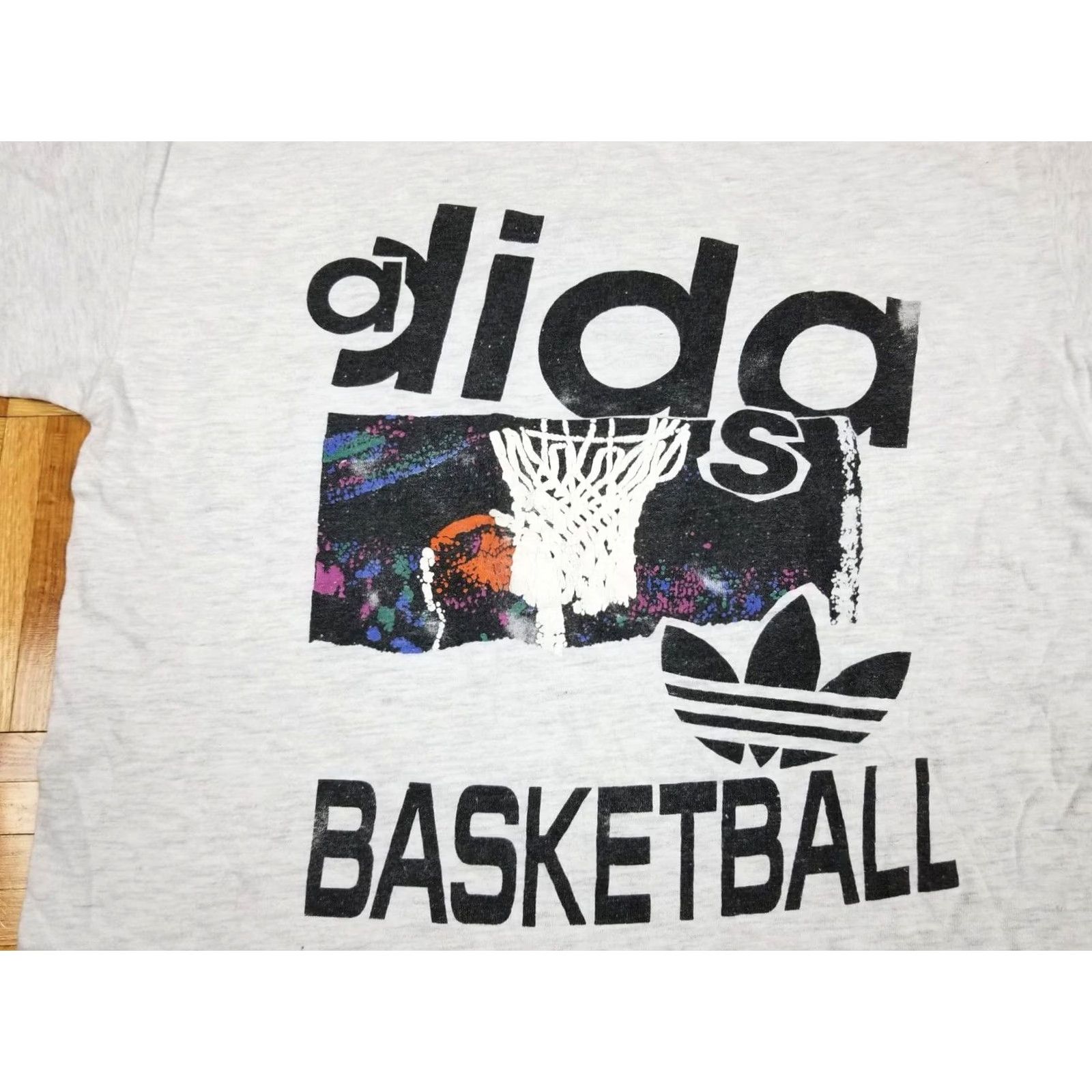 Adidas VINTAGE adidas Basketball Light Gray Old School T-Shirt SZ Medium Men Short Sleeve Cotton Round Neck 90s USA Retro Size US M / EU 48-50 / 2 - 2 Thumbnail