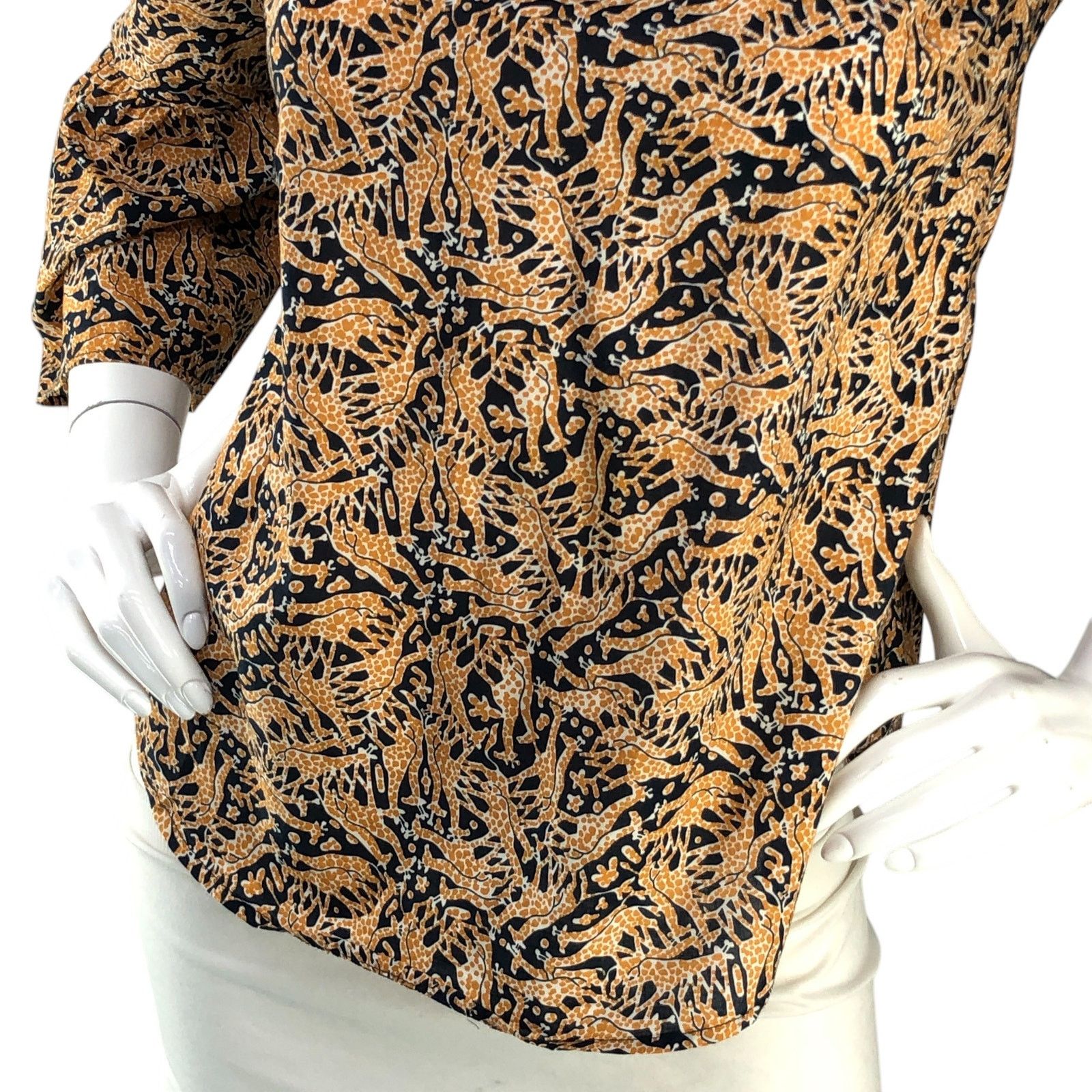 J.Crew J Crew Drake London Size 00 Blouse Giraffe Print Bell Sleeve Size XXS / US 00 / IT 34 - 3 Thumbnail