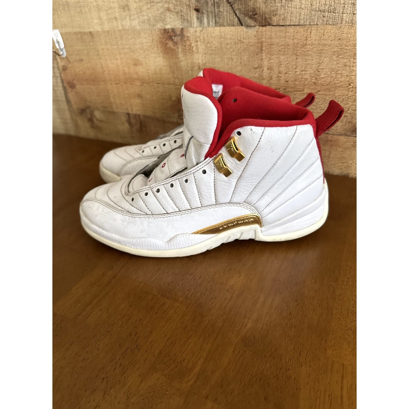 Nike Nike Air Jordan 12 Retro FIBA White Red Sneakers Mens 8.5 OG XII 130690-107 High Top Leather Rubber Shoes Size US 8 / EU 41 - 3 Thumbnail