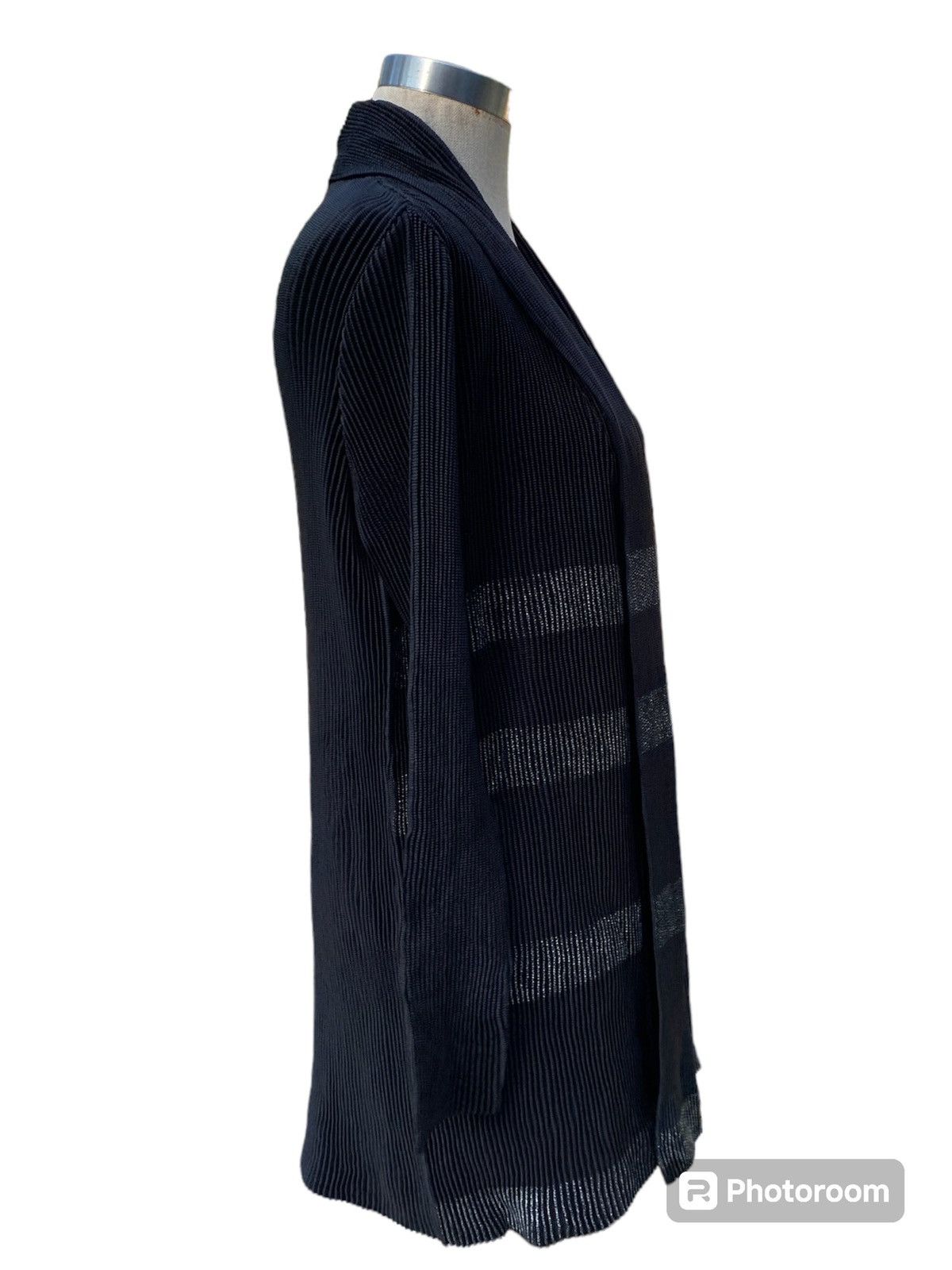 Issey Miyake specchio pleats long cardigan Size S / US 4 / IT 40 - 9 Thumbnail