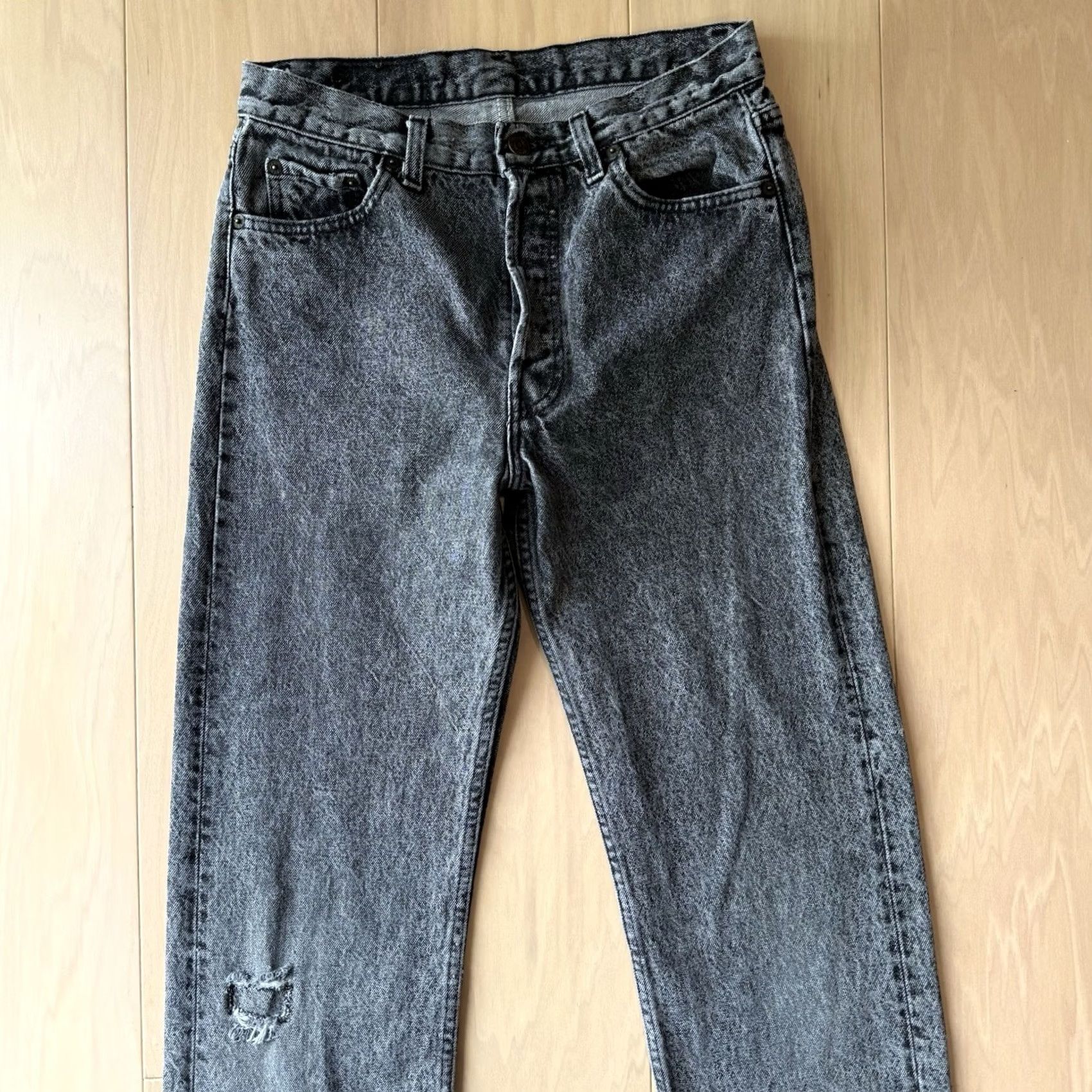 Levi's VINTAGE Levis 501 Jeans 29 Black 80s Denim Workwear USA Mens Size US 29 - 3 Thumbnail