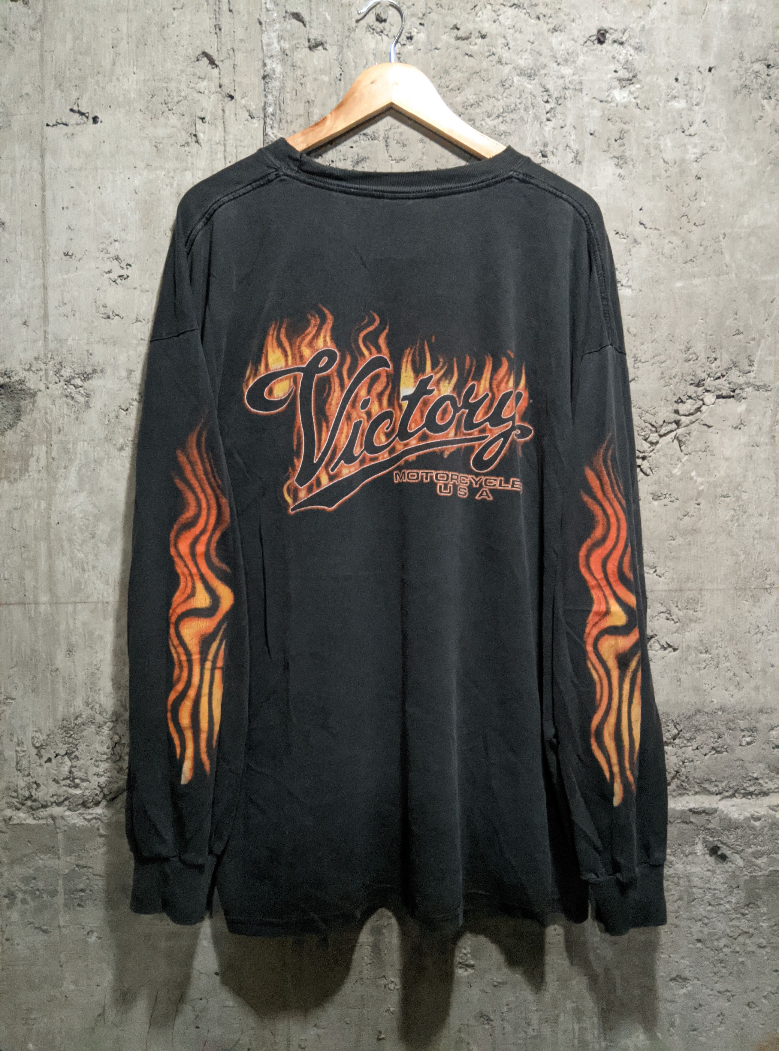 Harley Davidson Vintage 1999 Harley Davidson Eagle Flame Long
